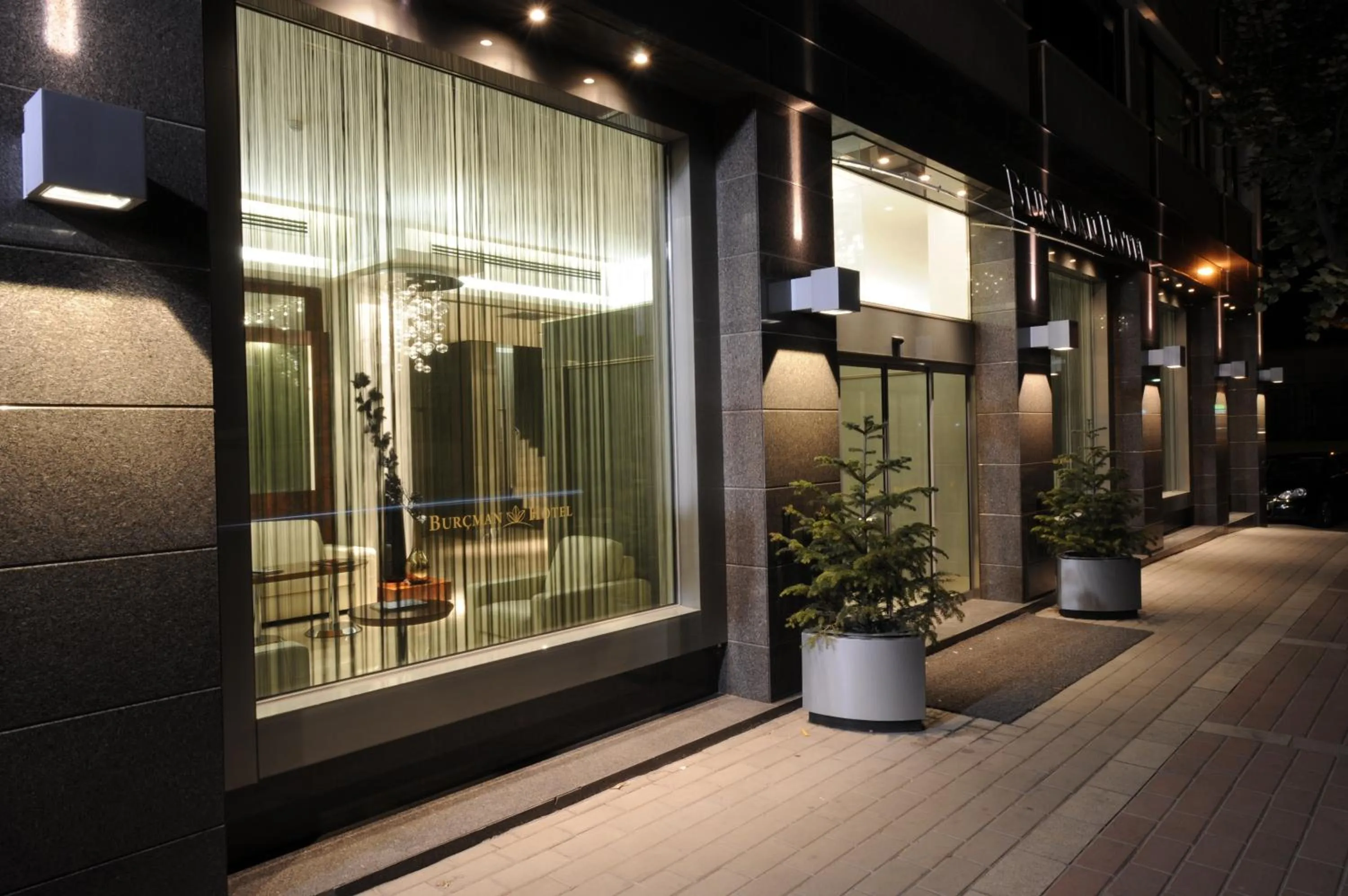 Facade/entrance in Burcman Hotel