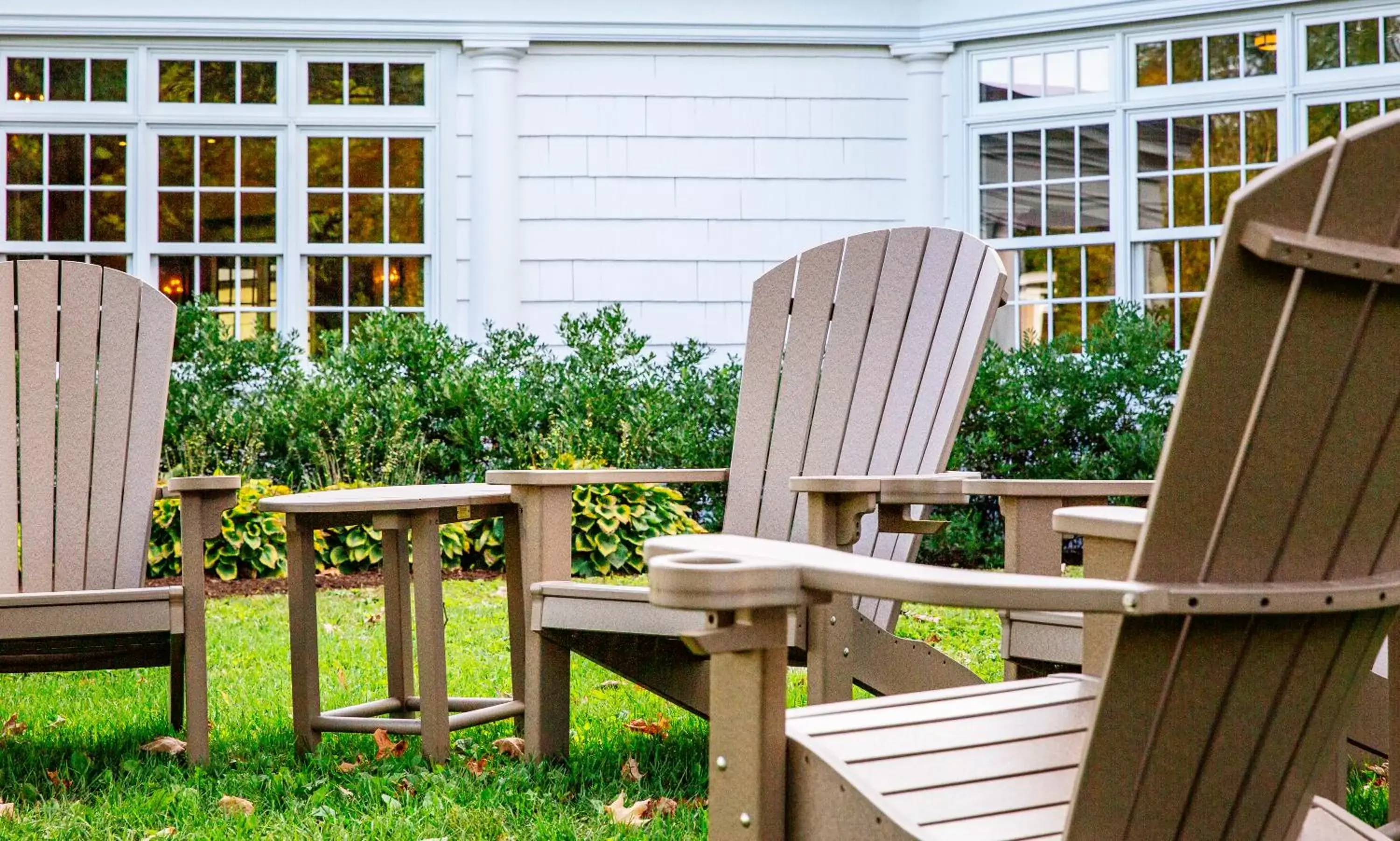 Patio in Colgate Inn