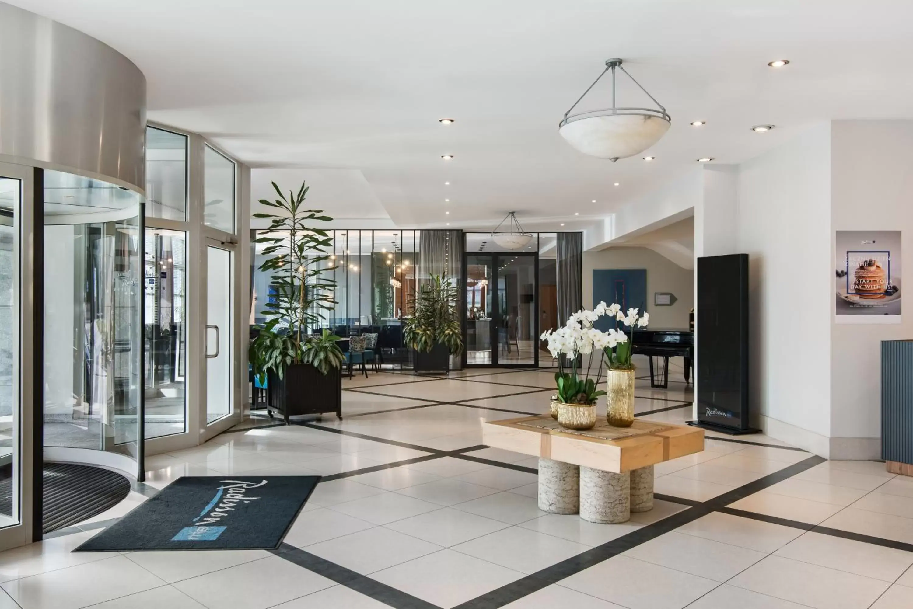 Lobby or reception, Lobby/Reception in Radisson Blu Hotel Wroclaw