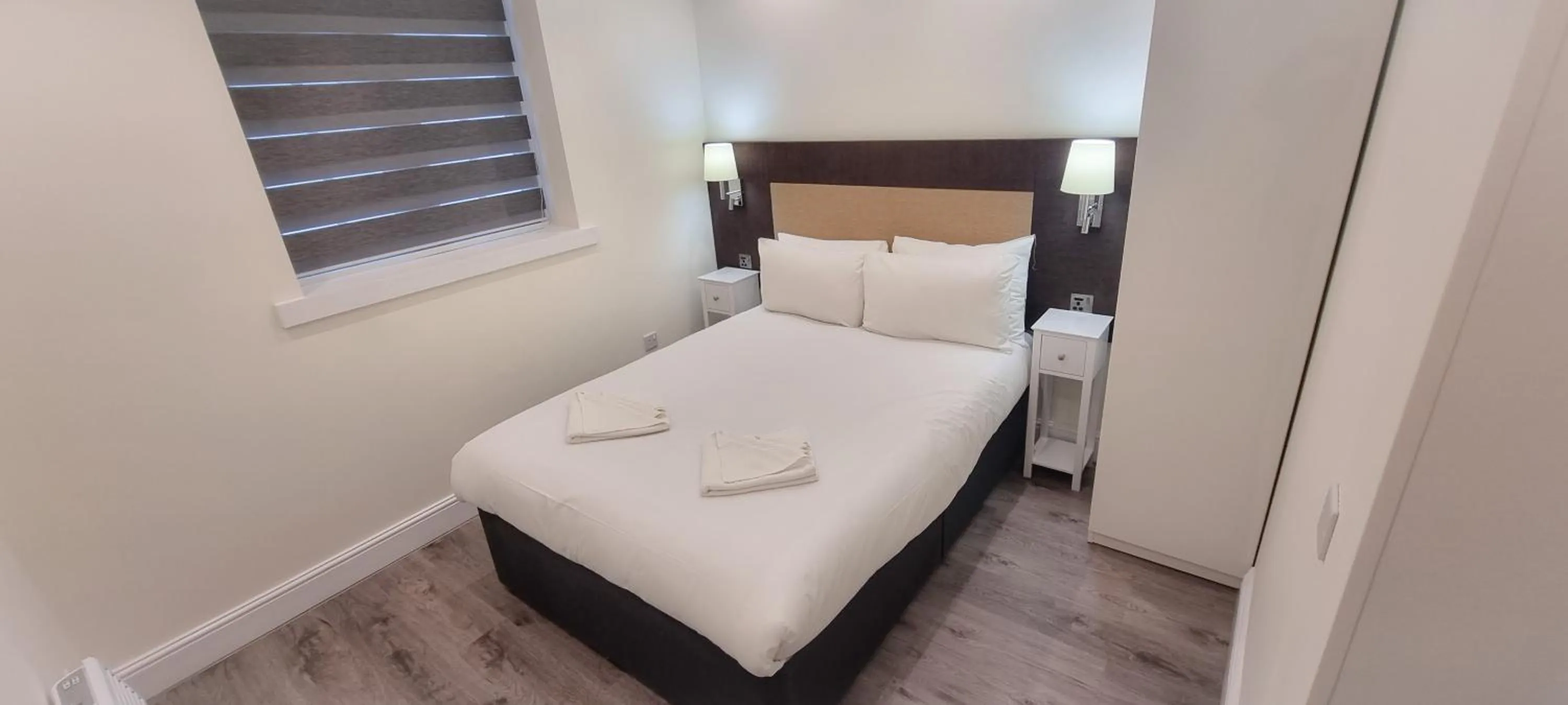 Bed in Hyde Park Superior Apartments