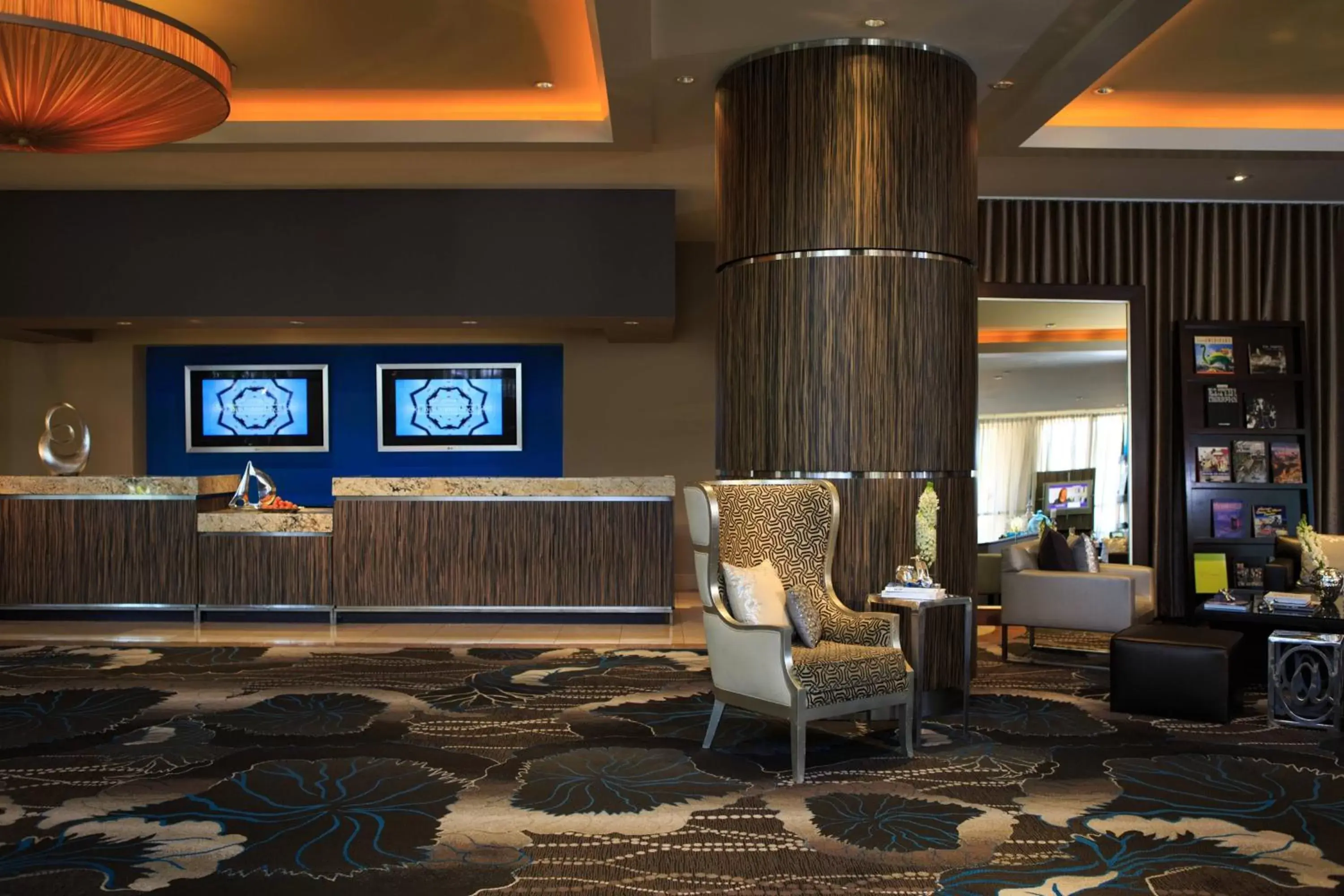 Lobby or reception, Lobby/Reception in Renaissance Long Beach Hotel