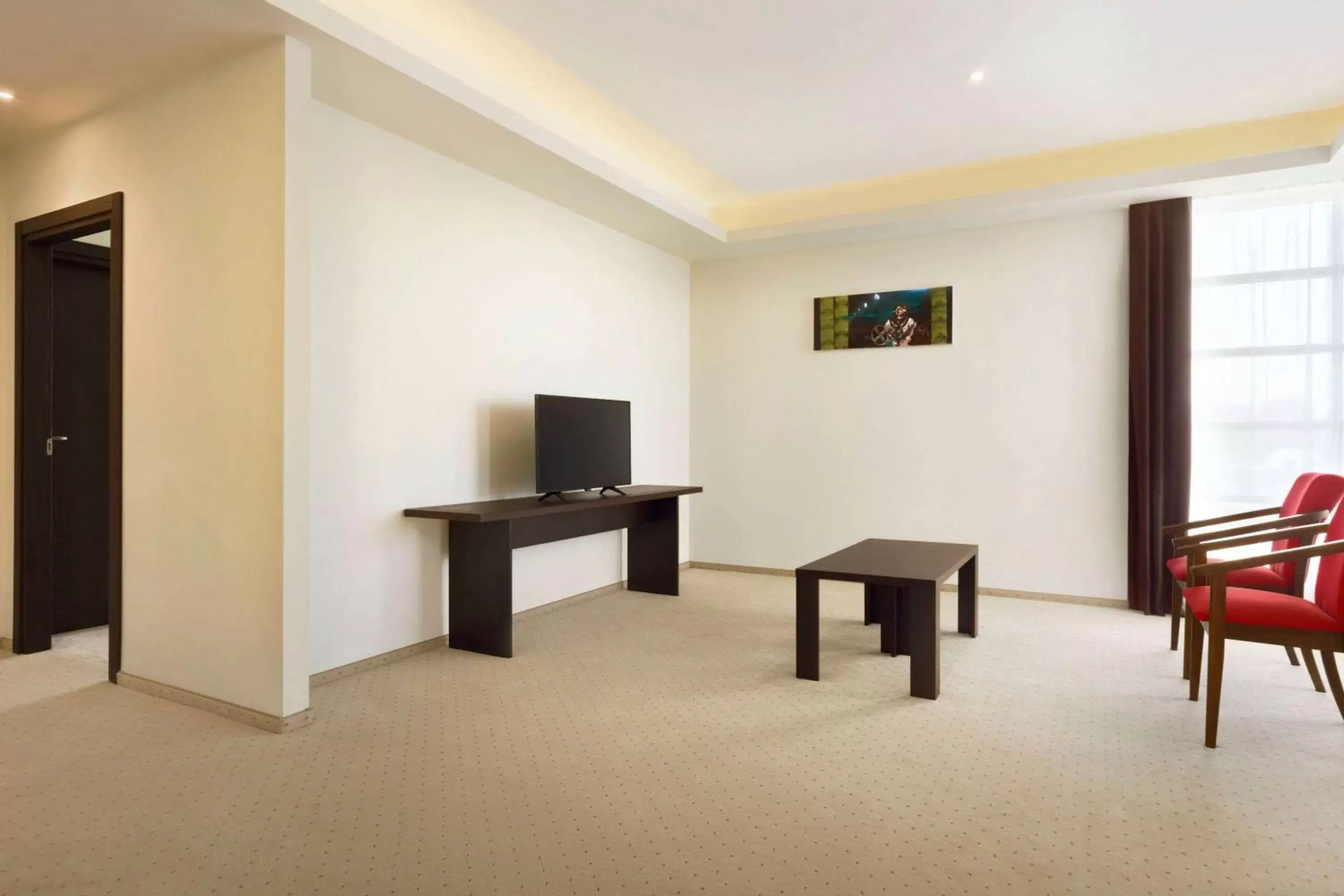 Photo of the whole room, TV/Entertainment Center in Ramada by Wyndham Constanta