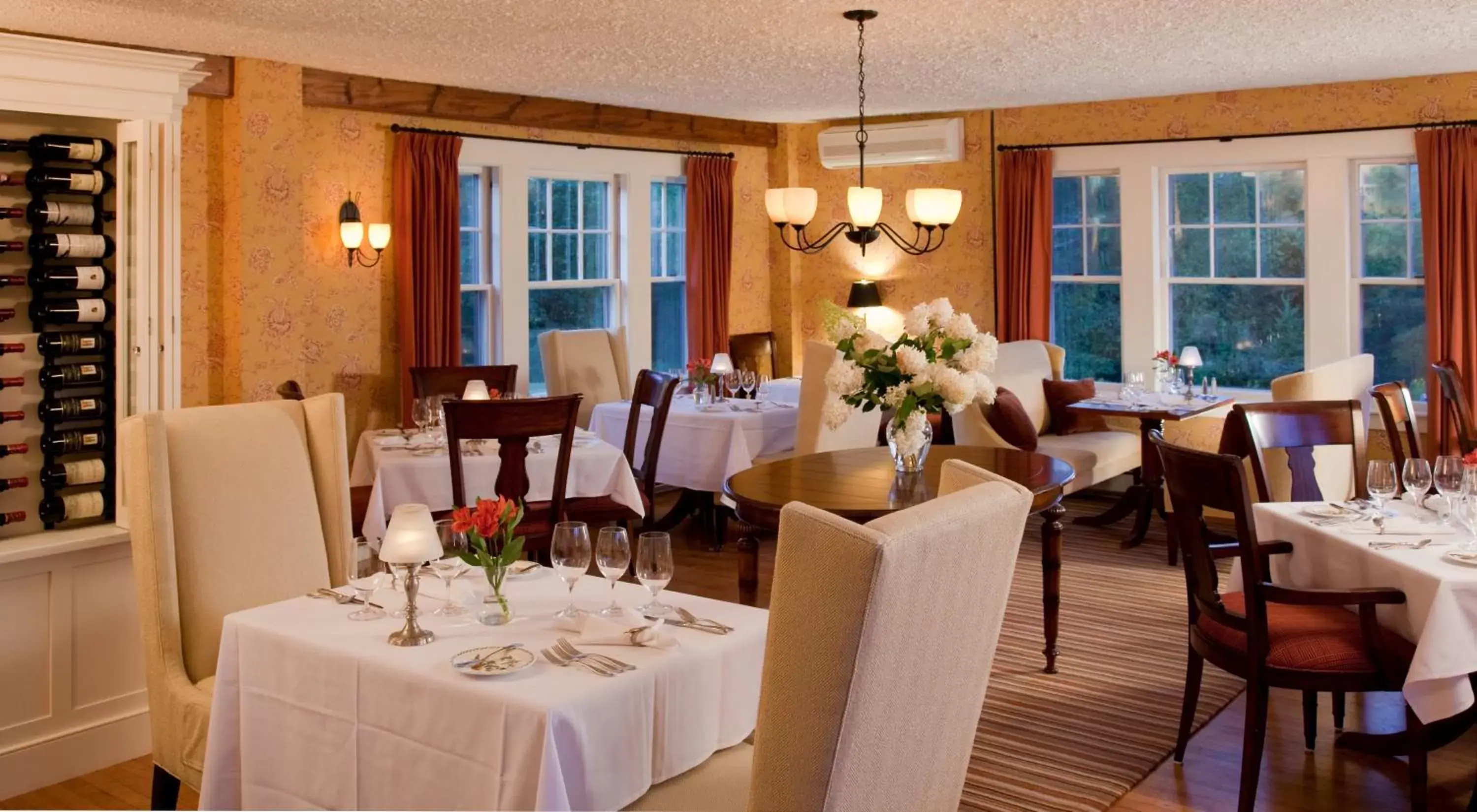 Restaurant/Places to Eat in Sugar Hill Inn