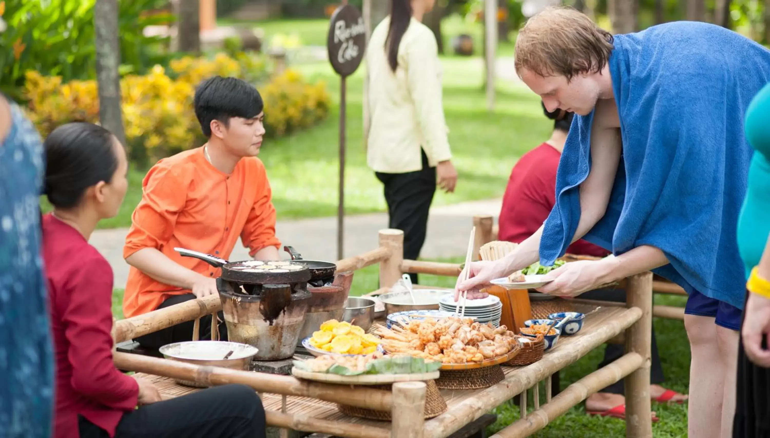 BBQ facilities in Vinh Hung Riverside Resort & Spa