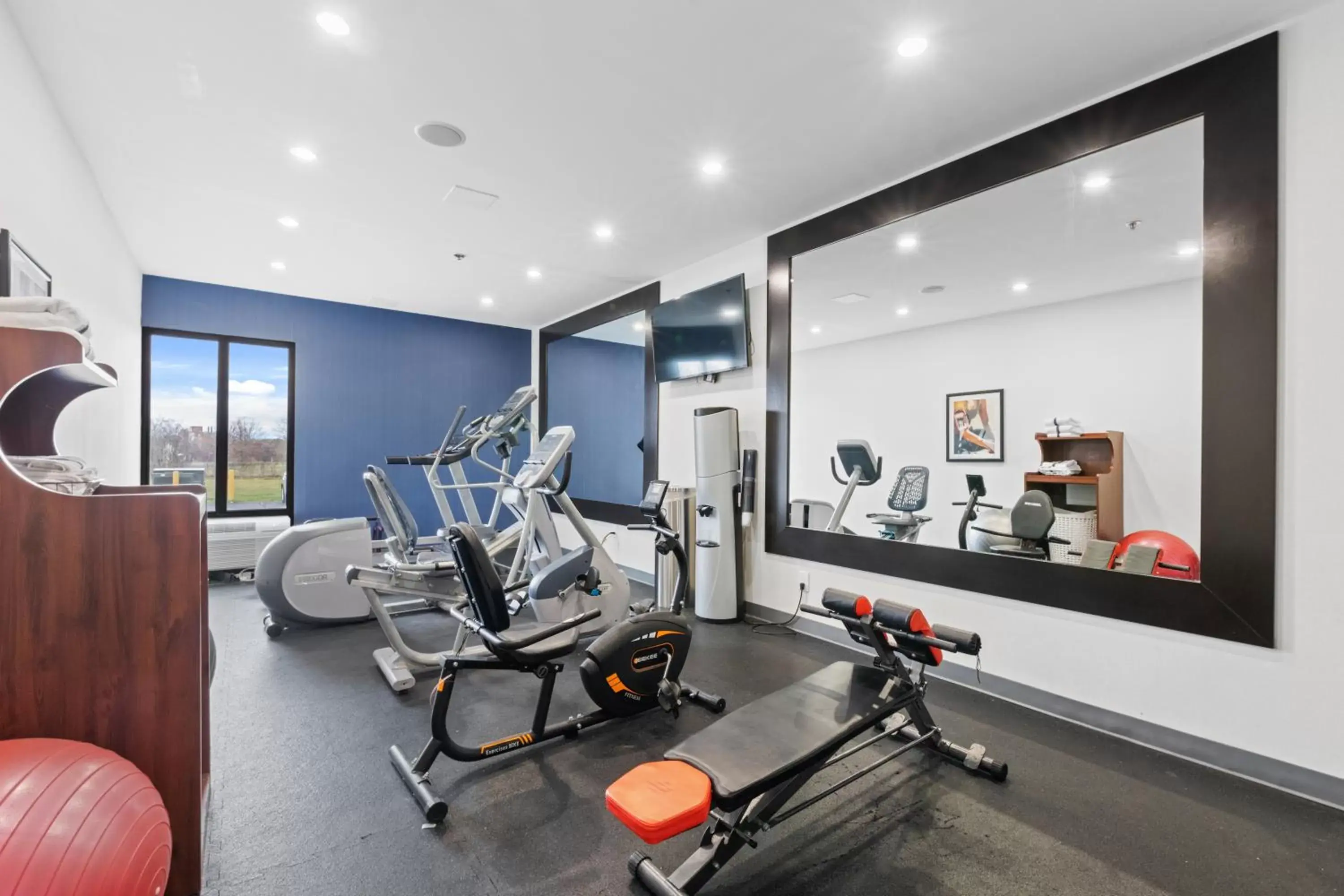 Fitness centre/facilities, Fitness Center/Facilities in Allentown Park Hotel, Ascend Hotel Collection