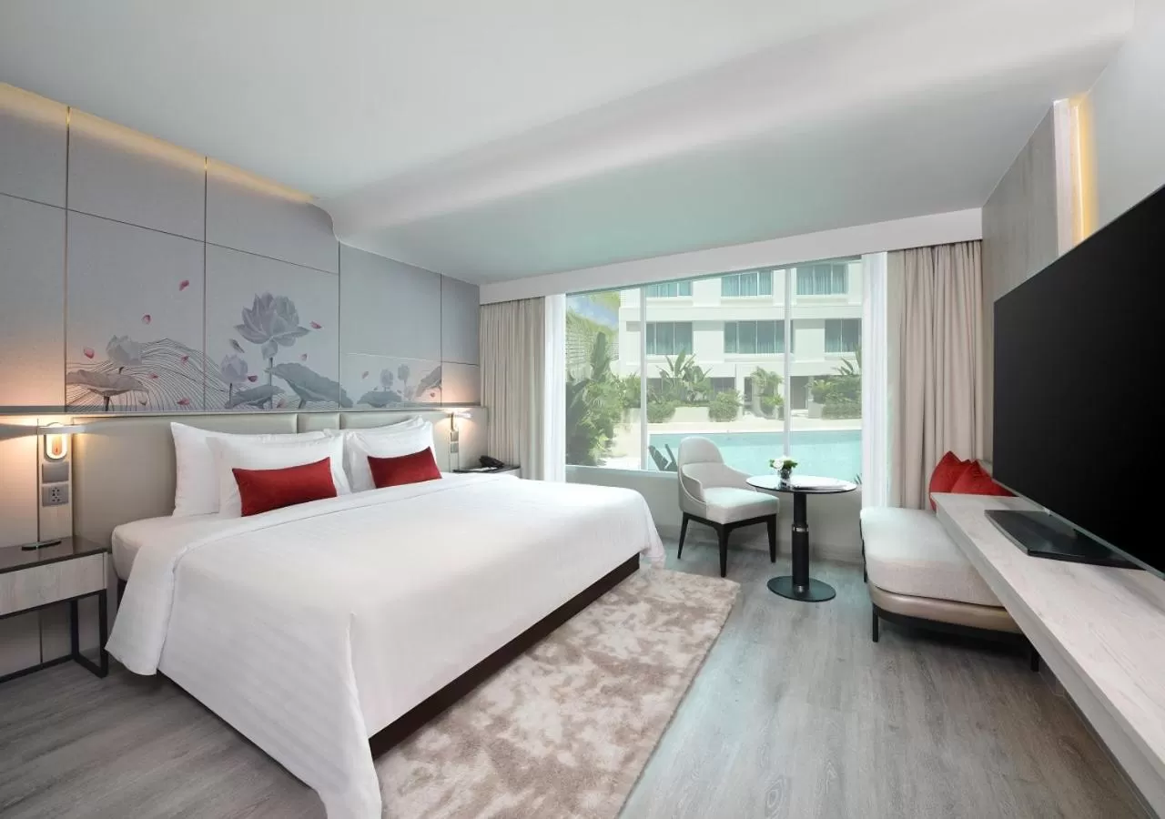Bedroom, Bed in Centre Point Sukhumvit 10