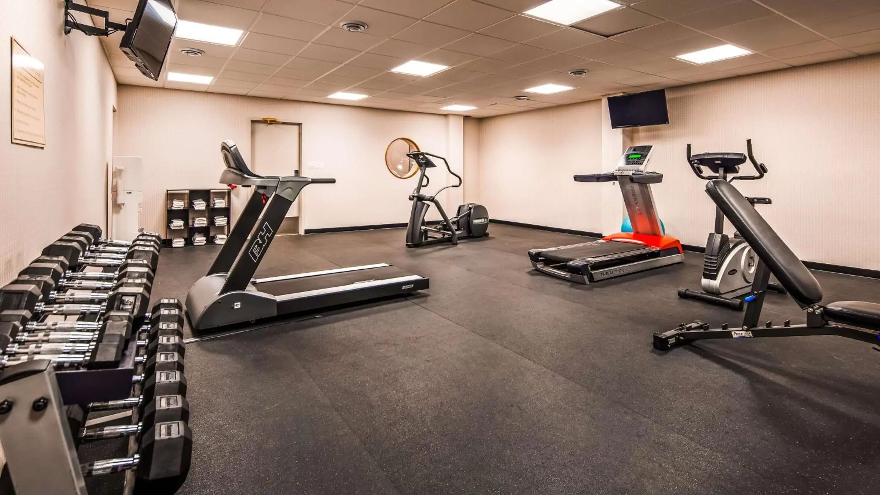 Activities, Fitness Center/Facilities in Best Western Cedar Park Inn