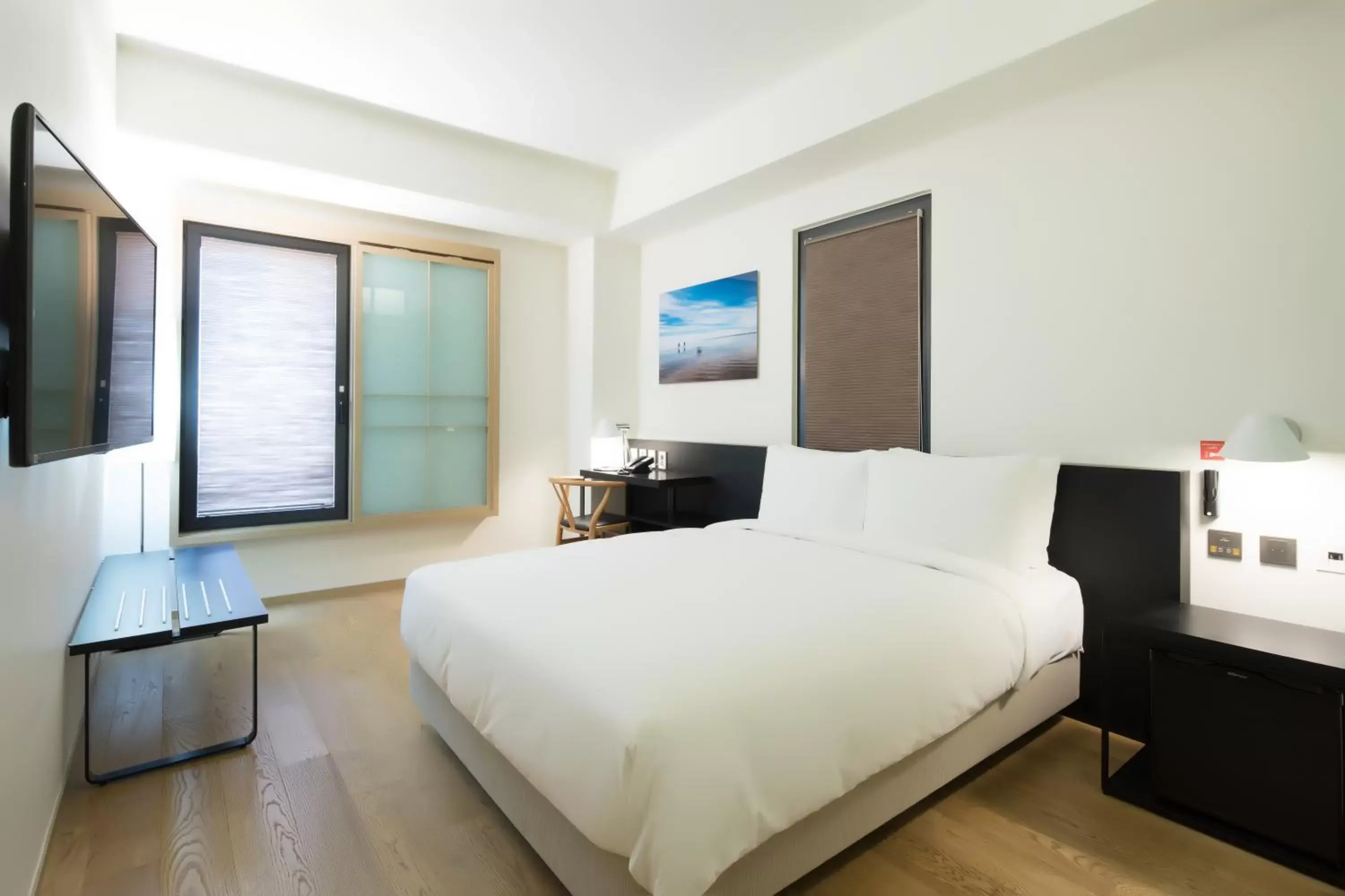 Bedroom, Bed in Sotetsu Hotels The Splaisir Seoul Myeongdong