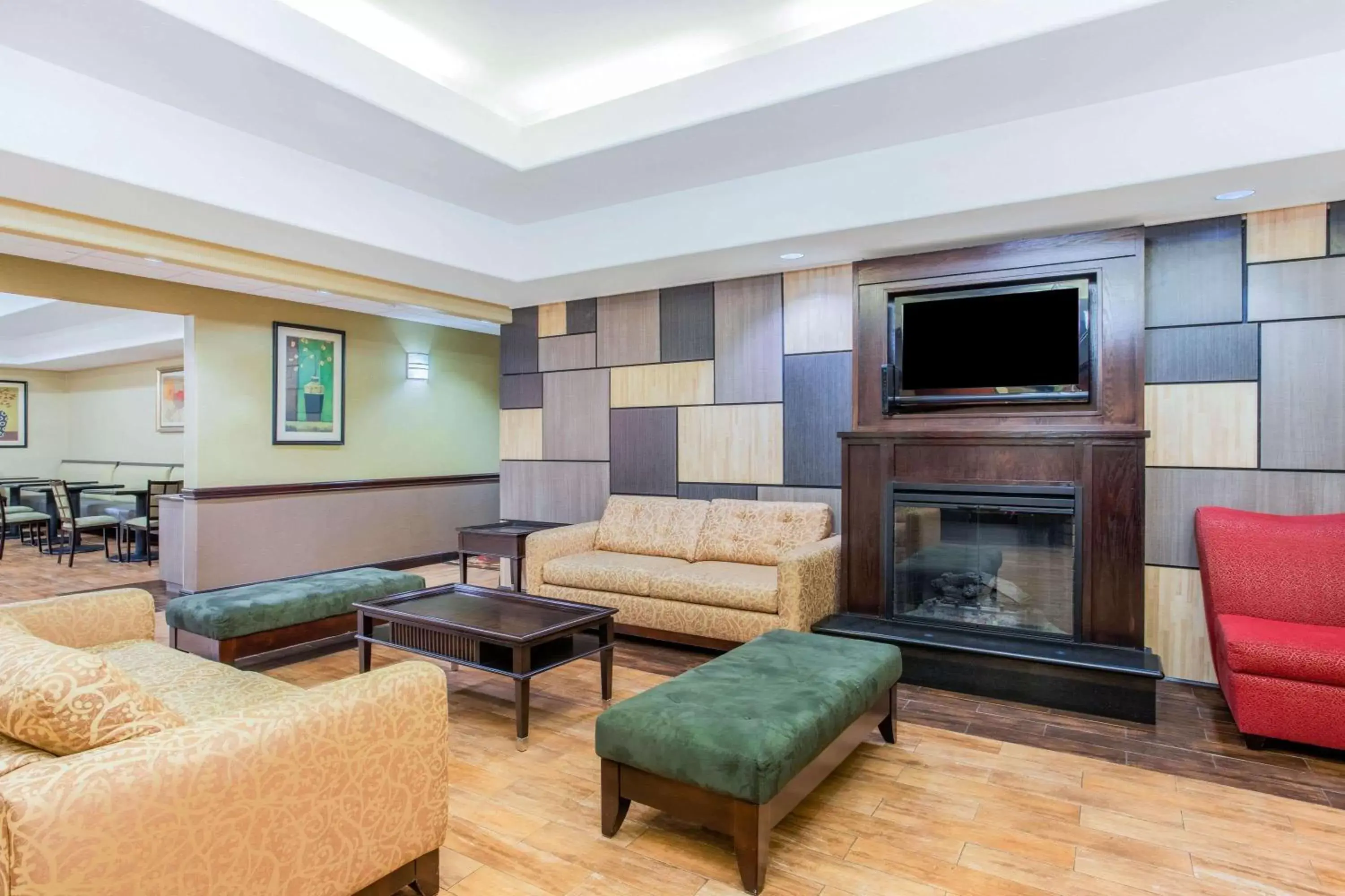 Lobby or reception in La Quinta by Wyndham Ennis Lobby or reception in La Quinta by Wyndham Ennis
