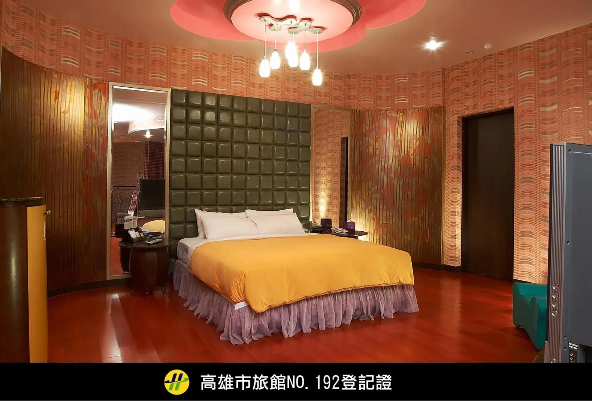 Bed in Royal Group Motel Nan Tse Branch