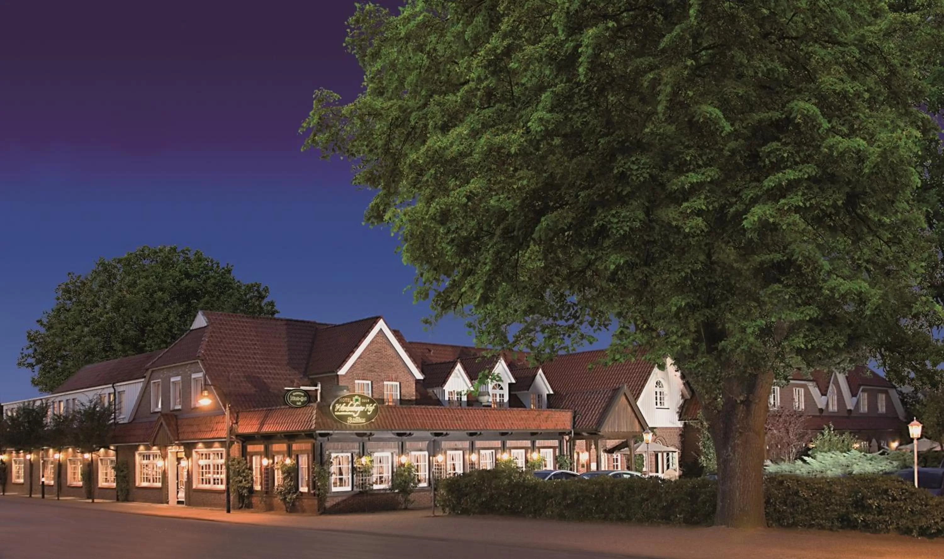 Facade/entrance in Hotel Wardenburger Hof