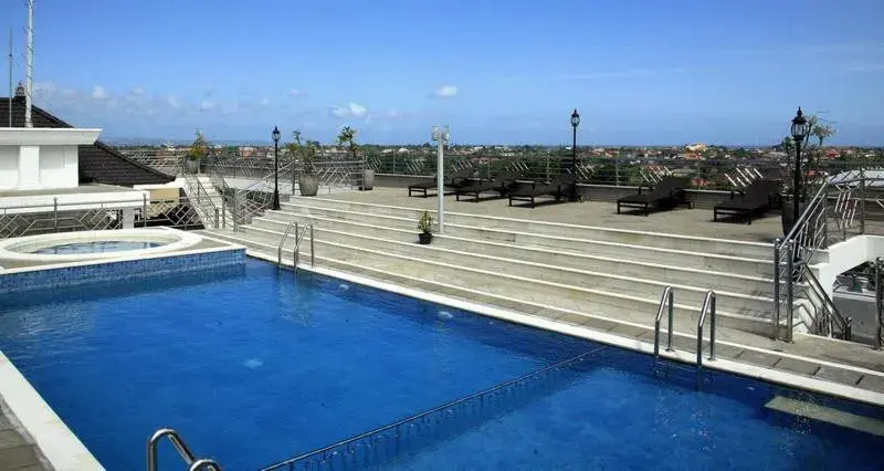 Swimming Pool in Bali Paradise City Hotel