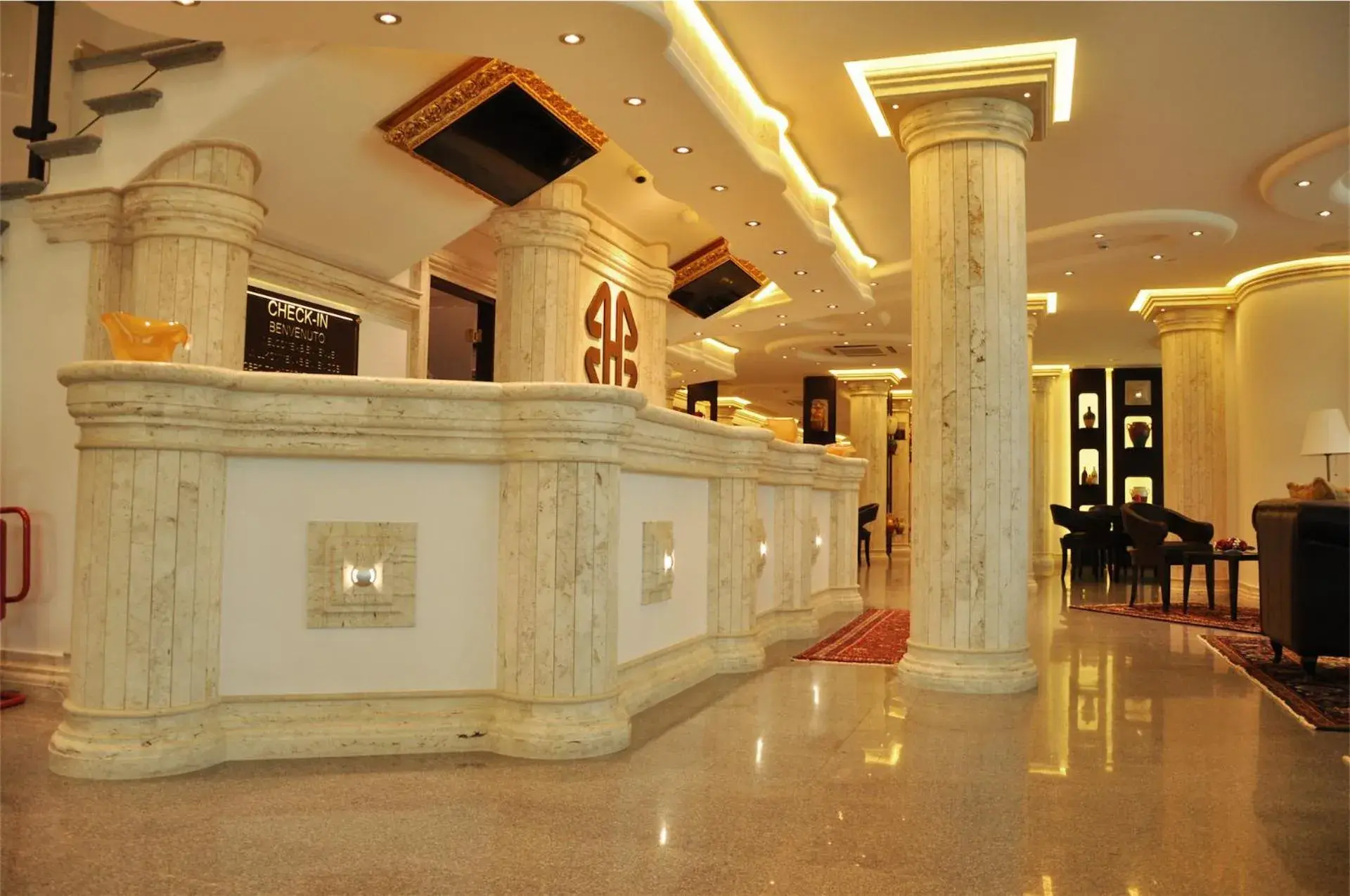 Lobby or reception in BHB Hotel