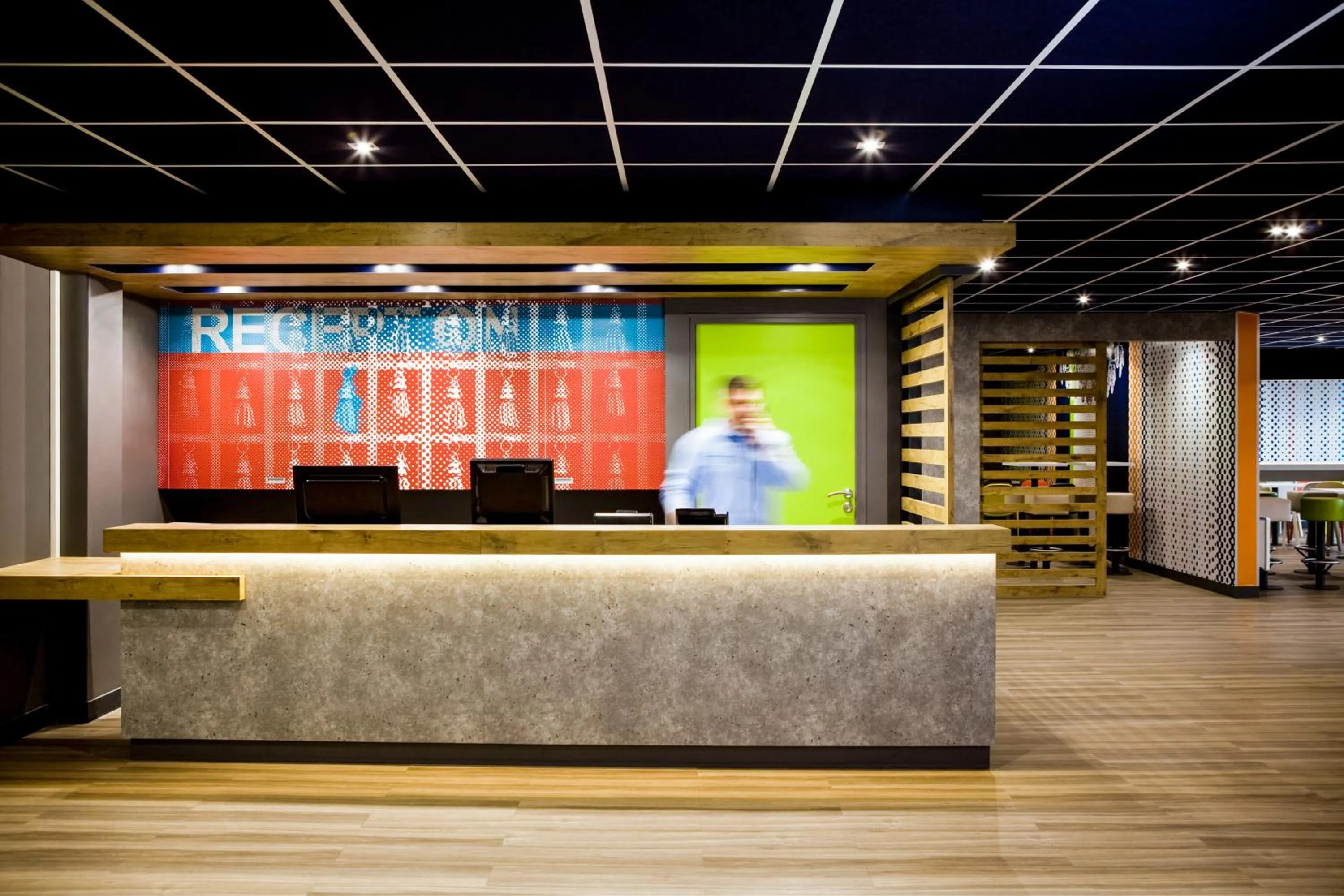 Lobby or reception in ibis budget Grigny Centre