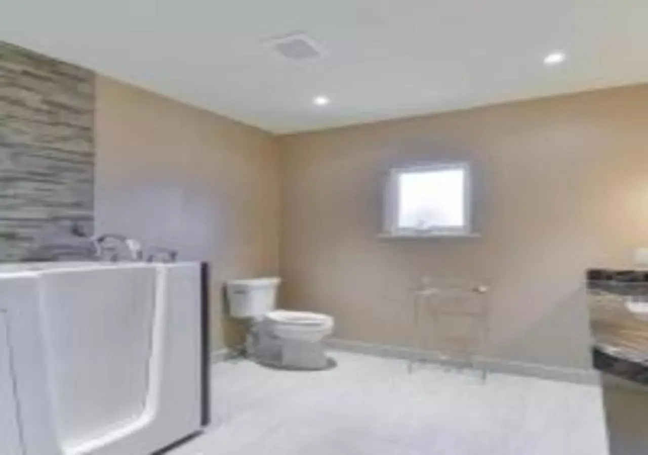 Bathroom in Northumberland Heights Wellness Retreat & Spa