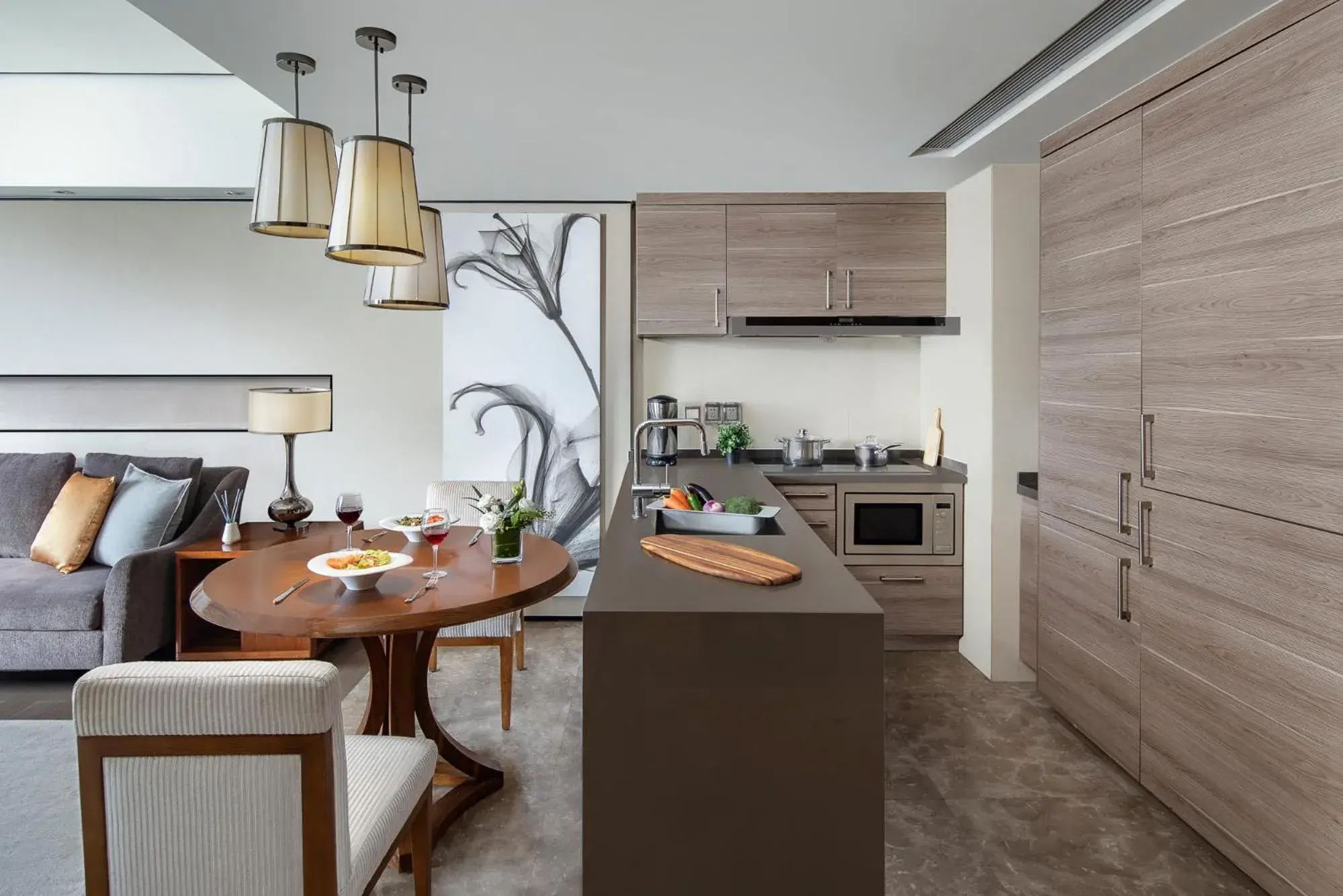 Kitchen/Kitchenette in Ascott IFC Guangzhou Residence