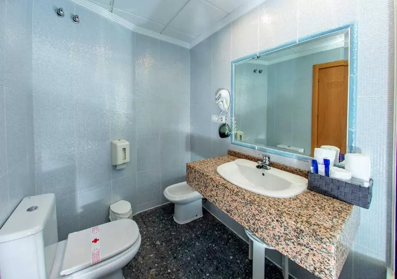Bathroom in Hospedium Hotel Don Jose