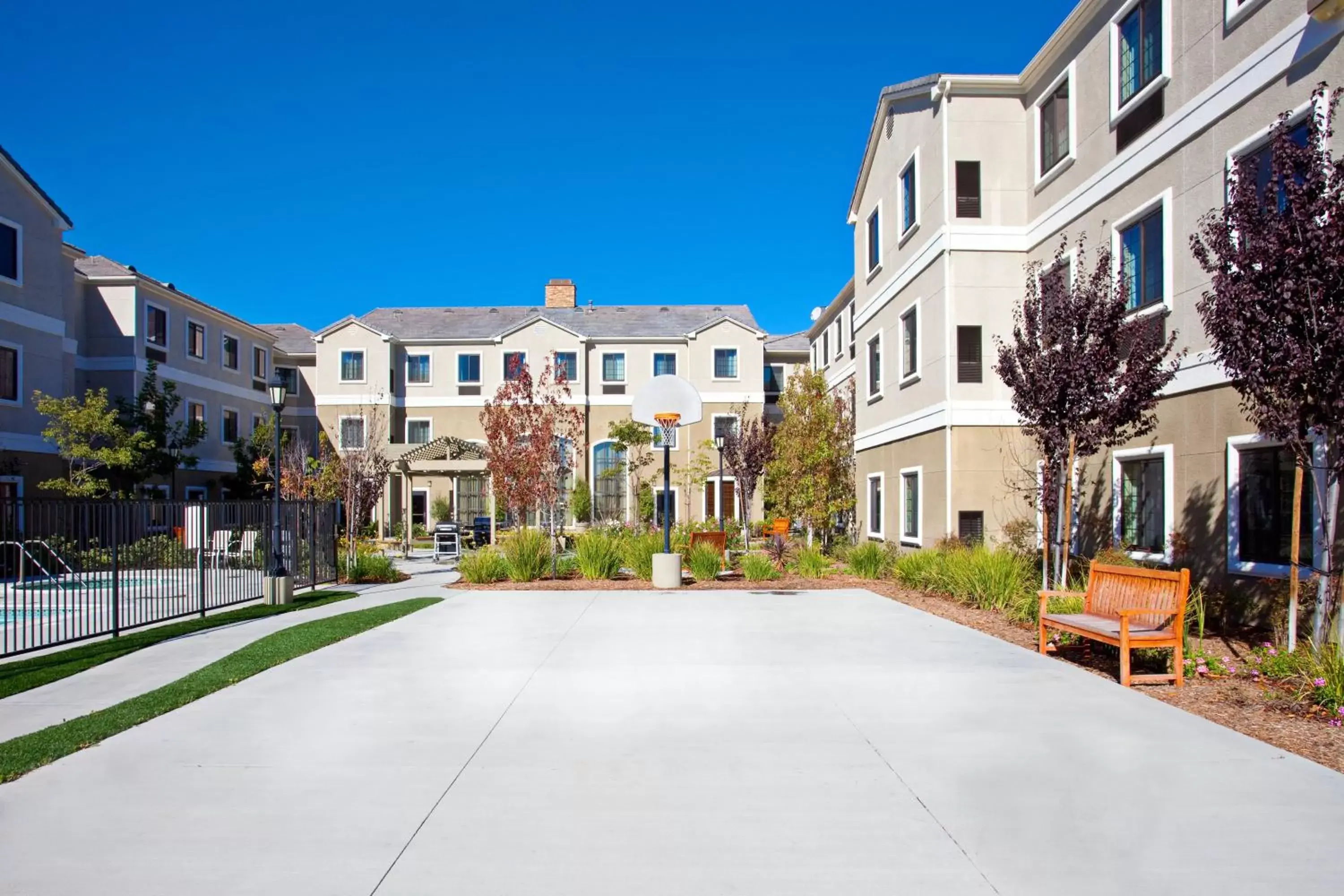 Lobby or reception in Staybridge Suites Irvine East/Lake Forest by IHG Lobby or reception in Staybridge Suites Irvine East/Lake Forest by IHG