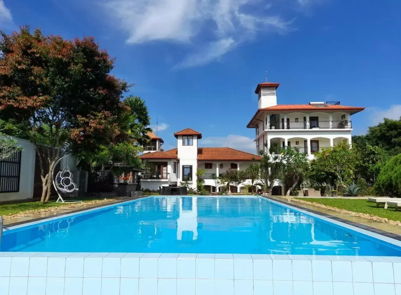 Property building, Swimming Pool in Elegant Hotel