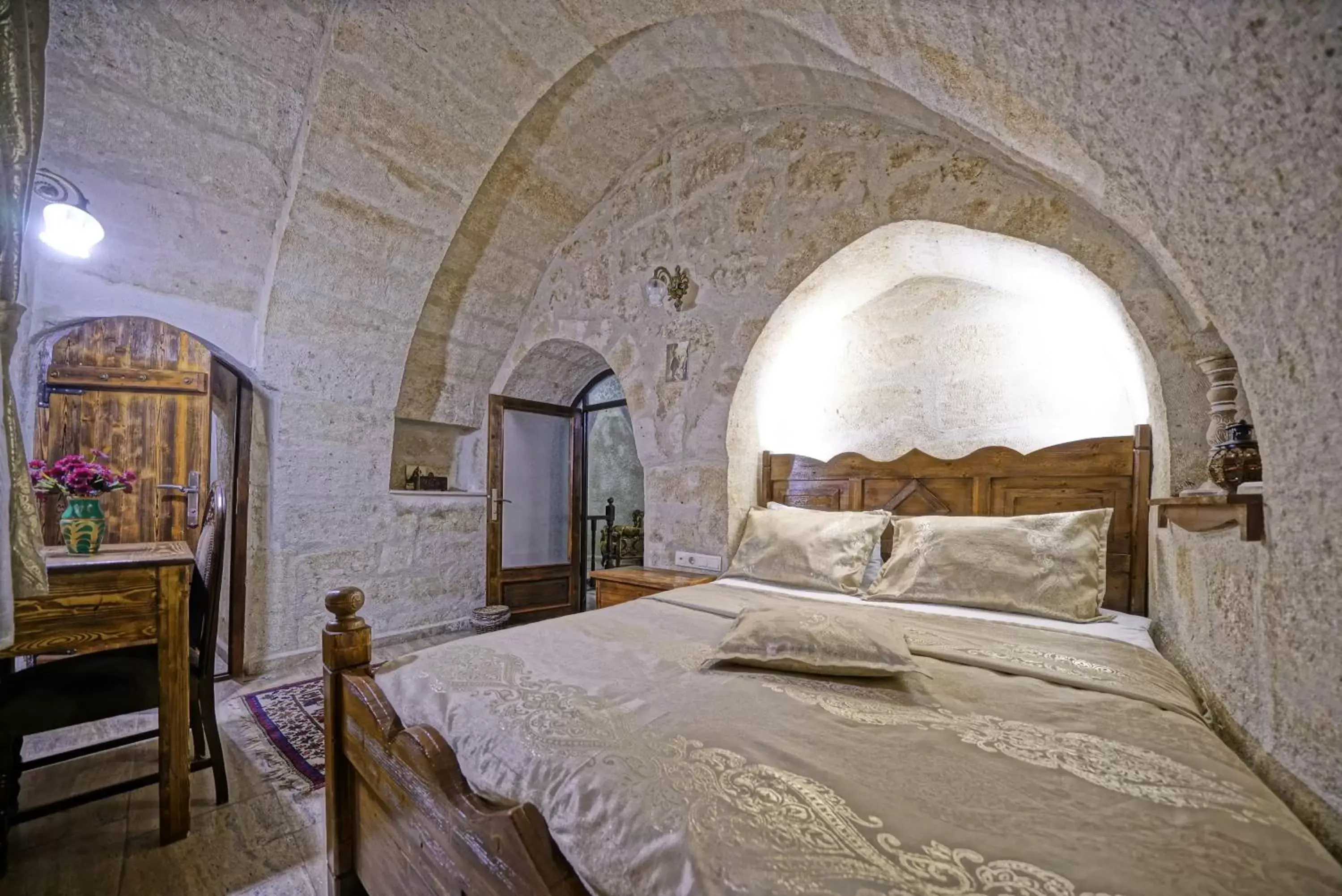 Bedroom, Bed in Maccan Cave Hotel