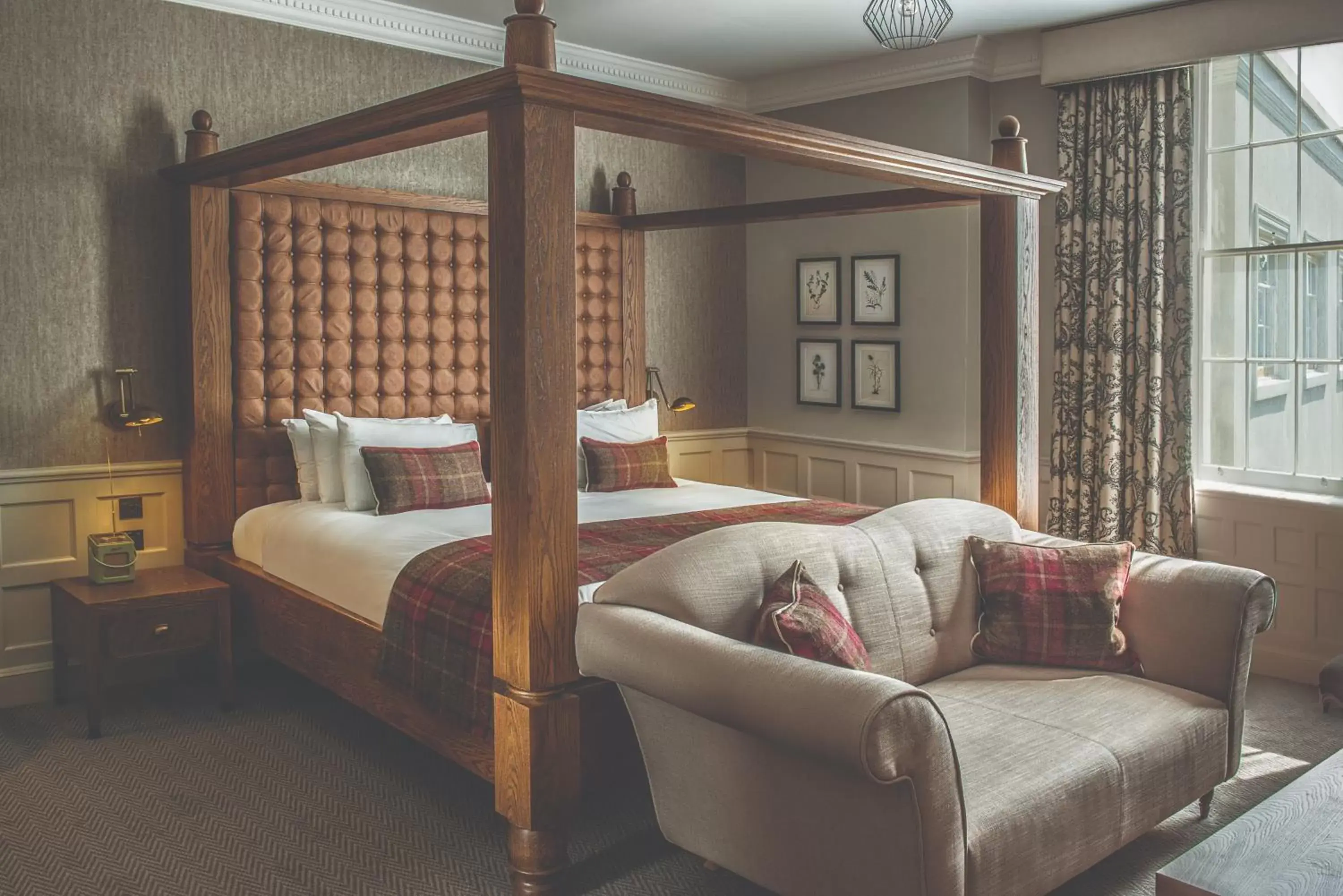 Bedroom, Bed in De Vere Wokefield Estate