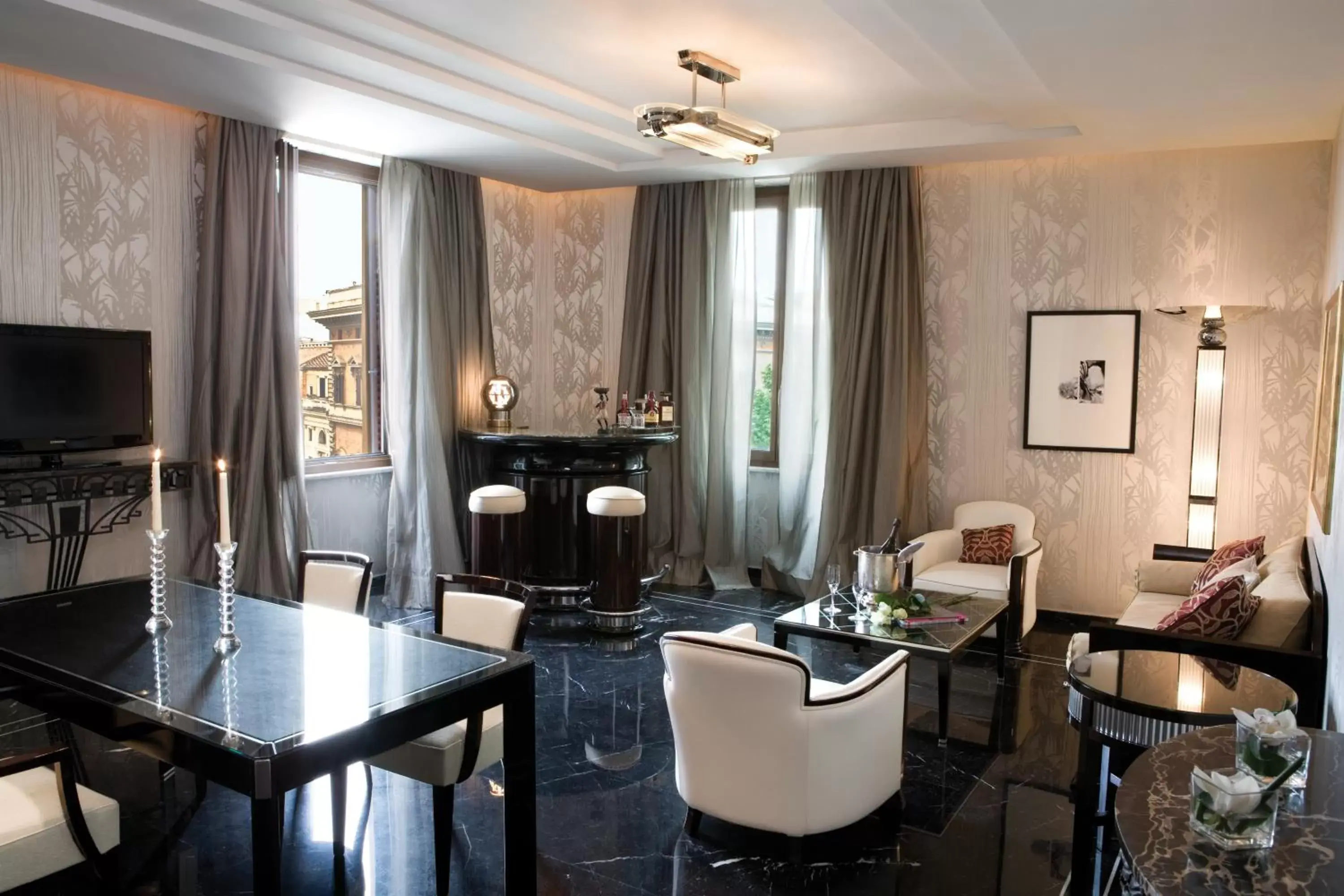 Living room in Baglioni Hotel Regina - The Leading Hotels of the World