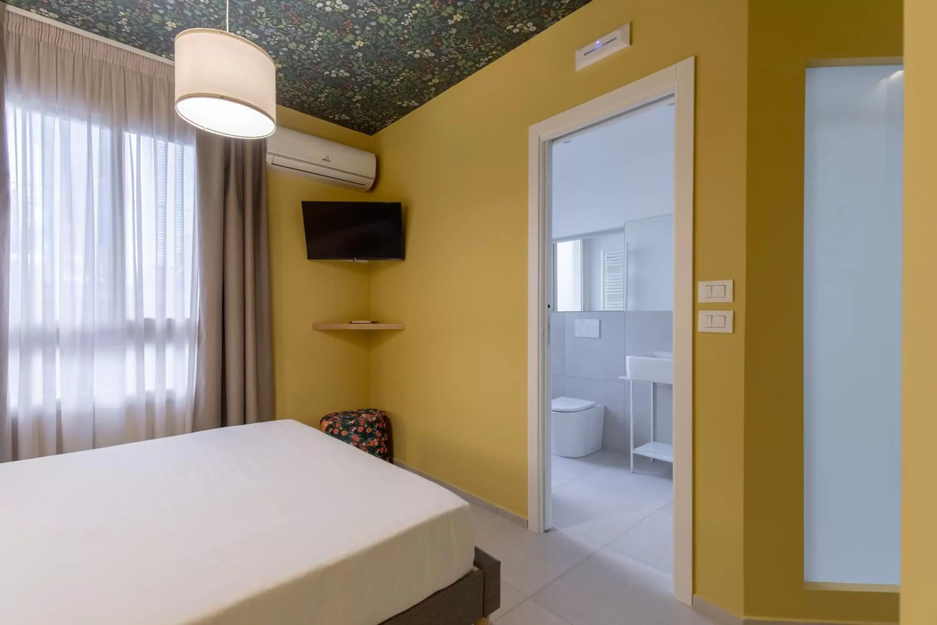 Bed in Taormina Town - Guesthouse Sicily