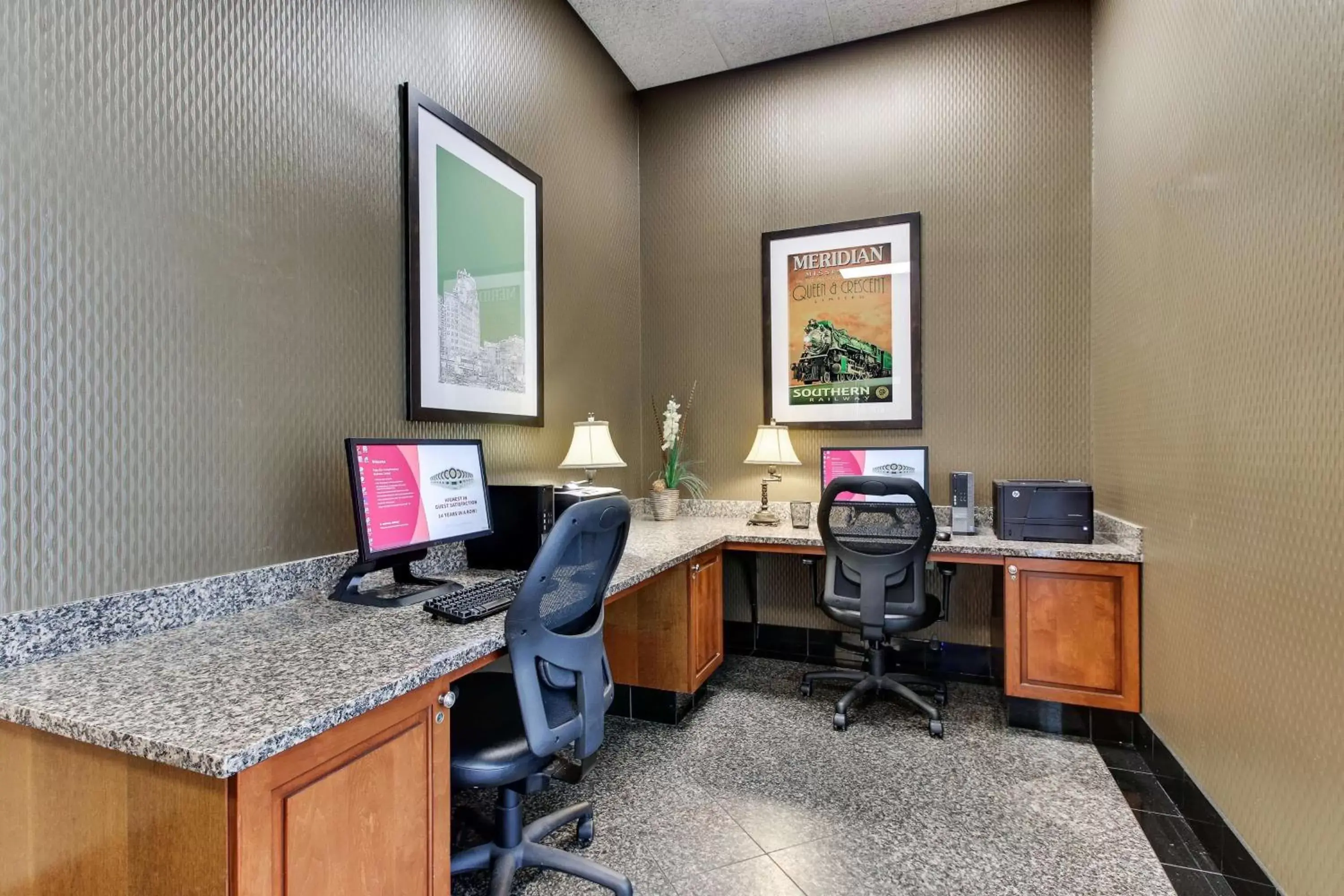 On site, Business Area/Conference Room in Drury Inn & Suites Meridian