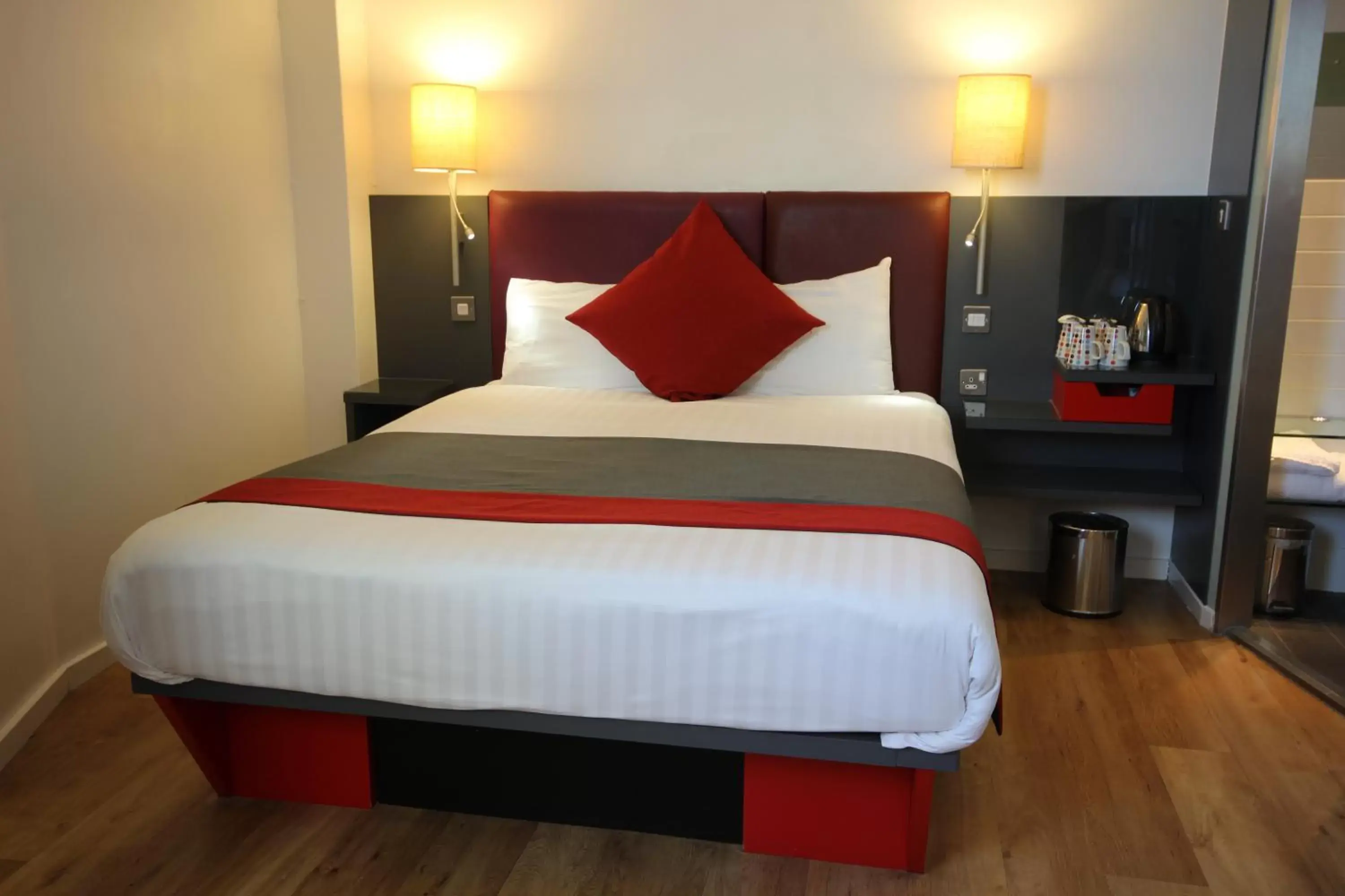 Bed in Sleeperz Hotel Newcastle