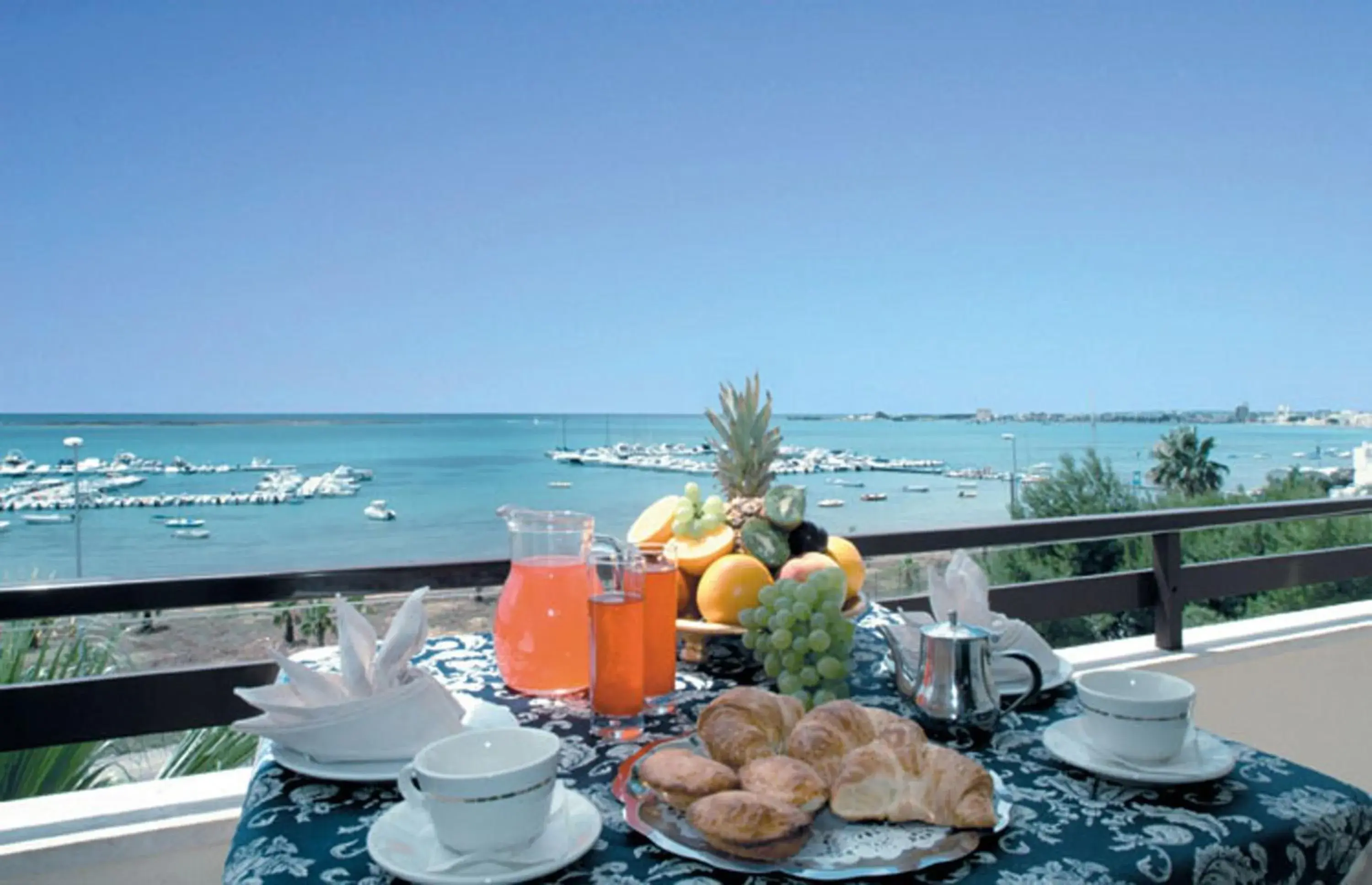 Balcony/Terrace in Hotel Mediterraneo