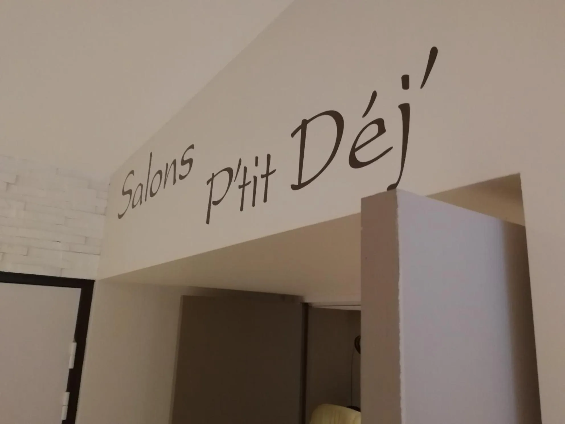 Breakfast in Contact Hôtel des États-Unis