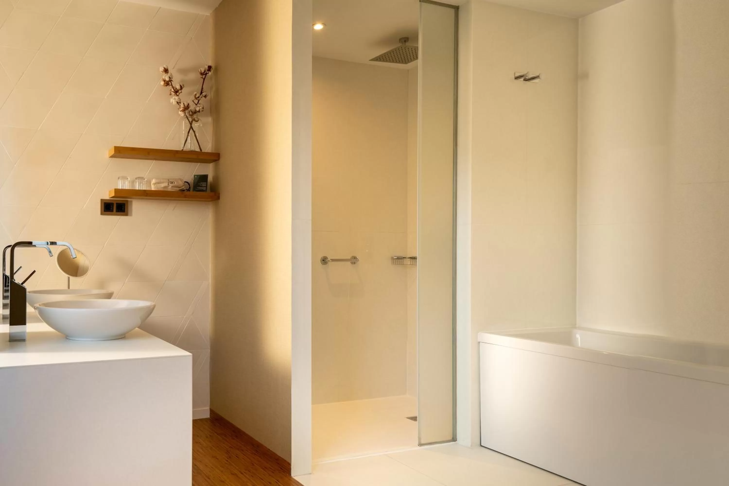 Bathroom in Ocean Drive Barcelona