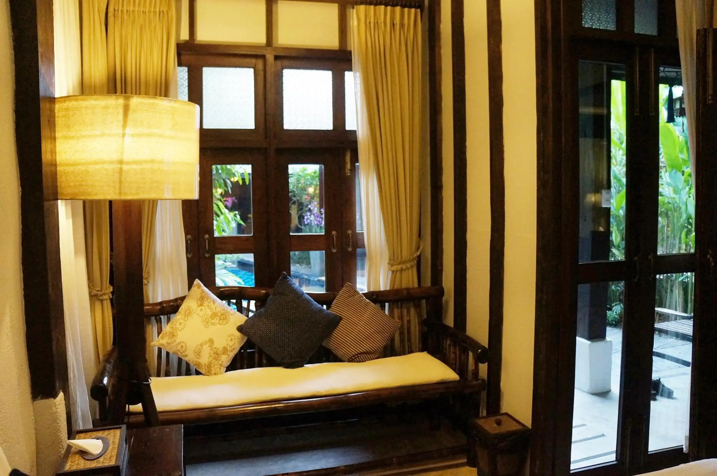 Seating area in Banthai Village Hotel