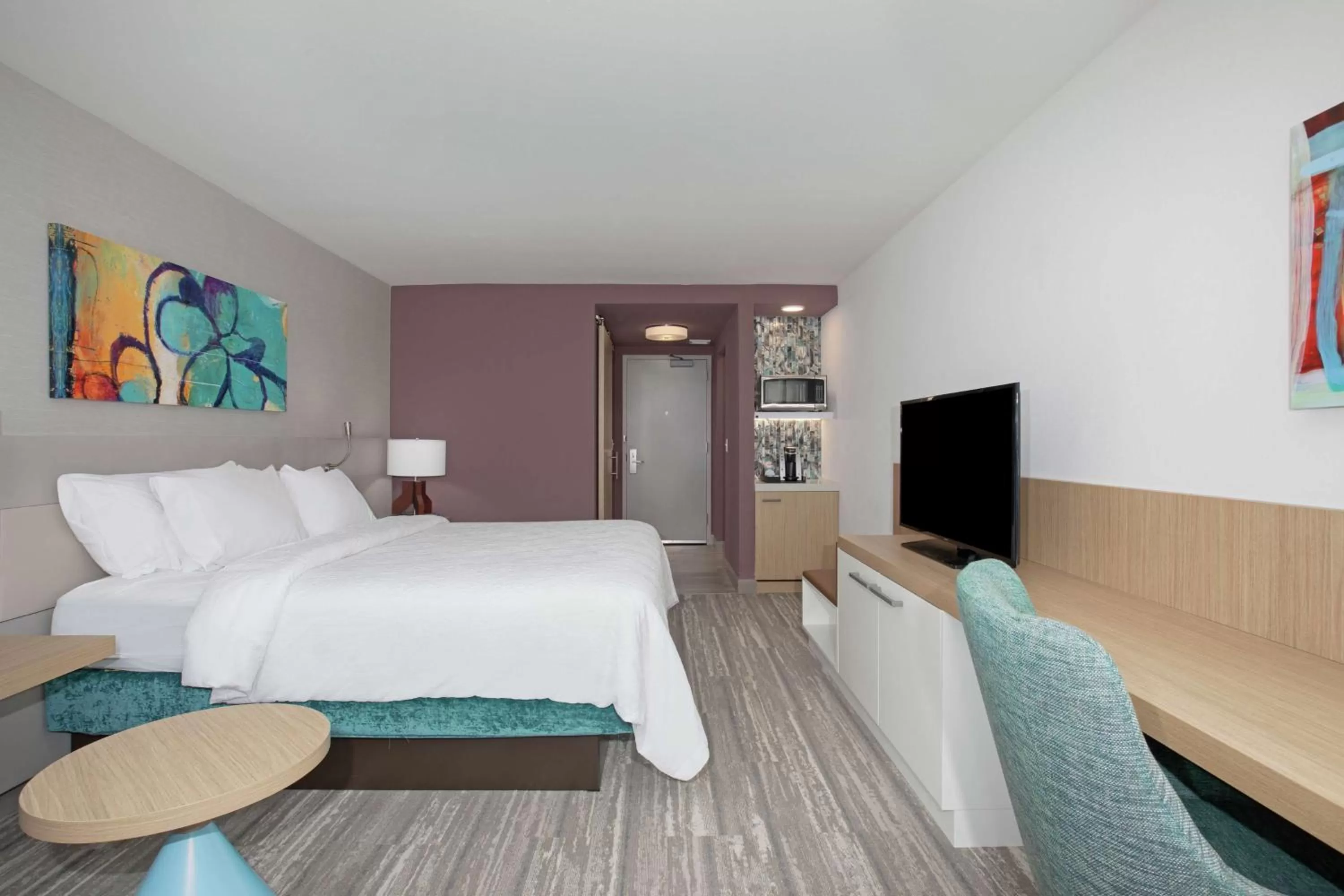 Bedroom, Bed in Hilton Garden Inn Omaha Aksarben Village