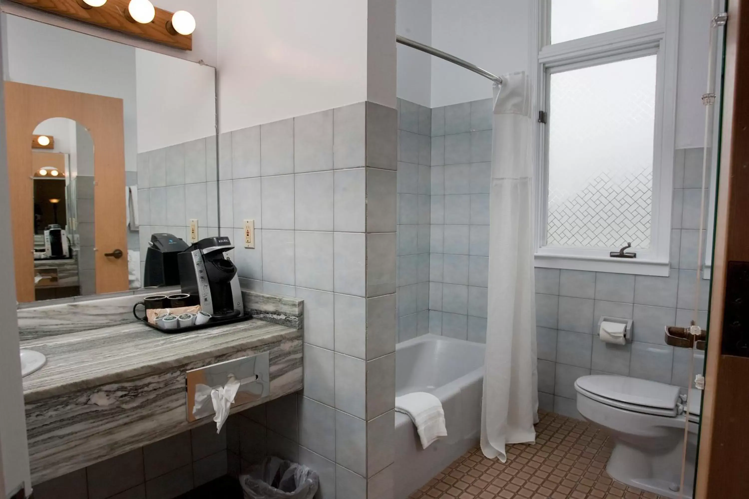 Shower, Bathroom in La Tourelle Hotel & Spa