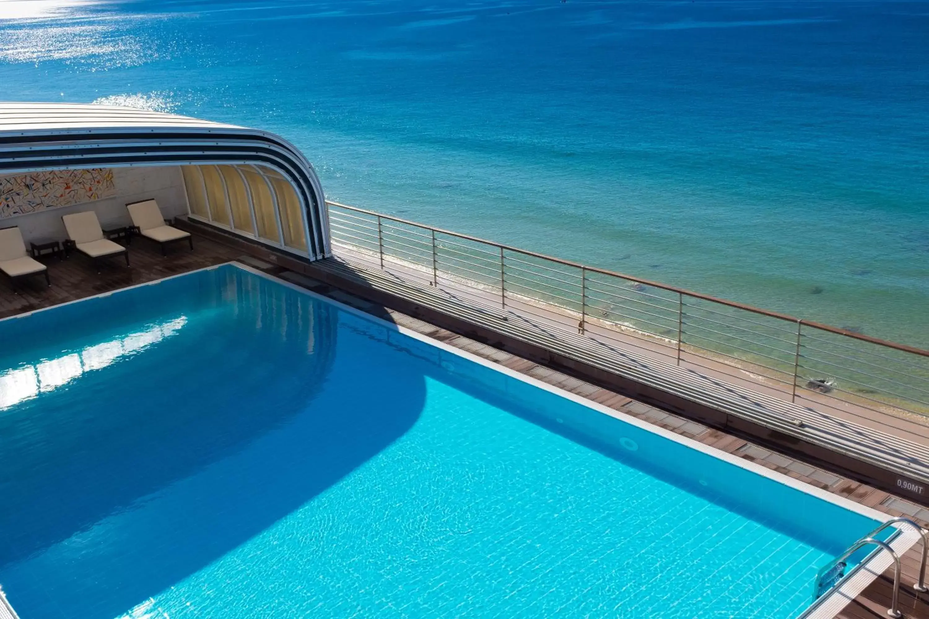 Swimming Pool in SANA Sesimbra Hotel