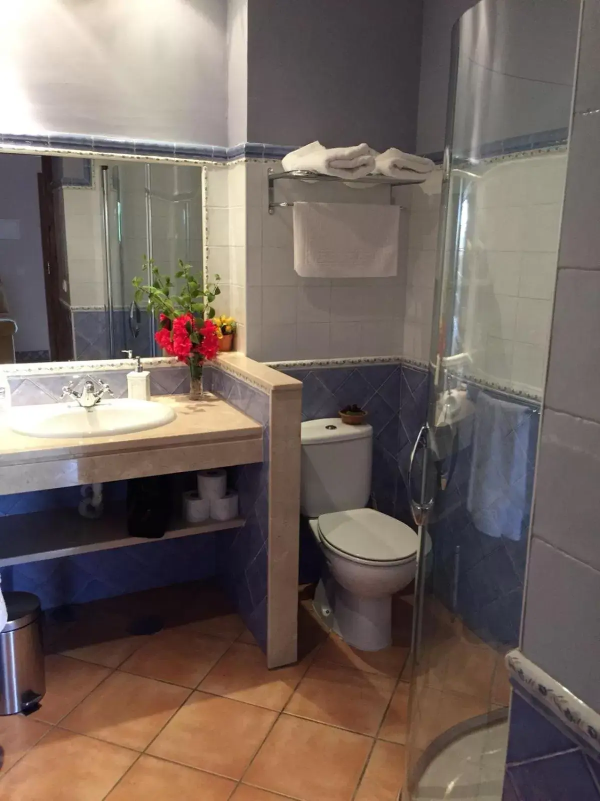 Bathroom in Hotel Rural Andalucia