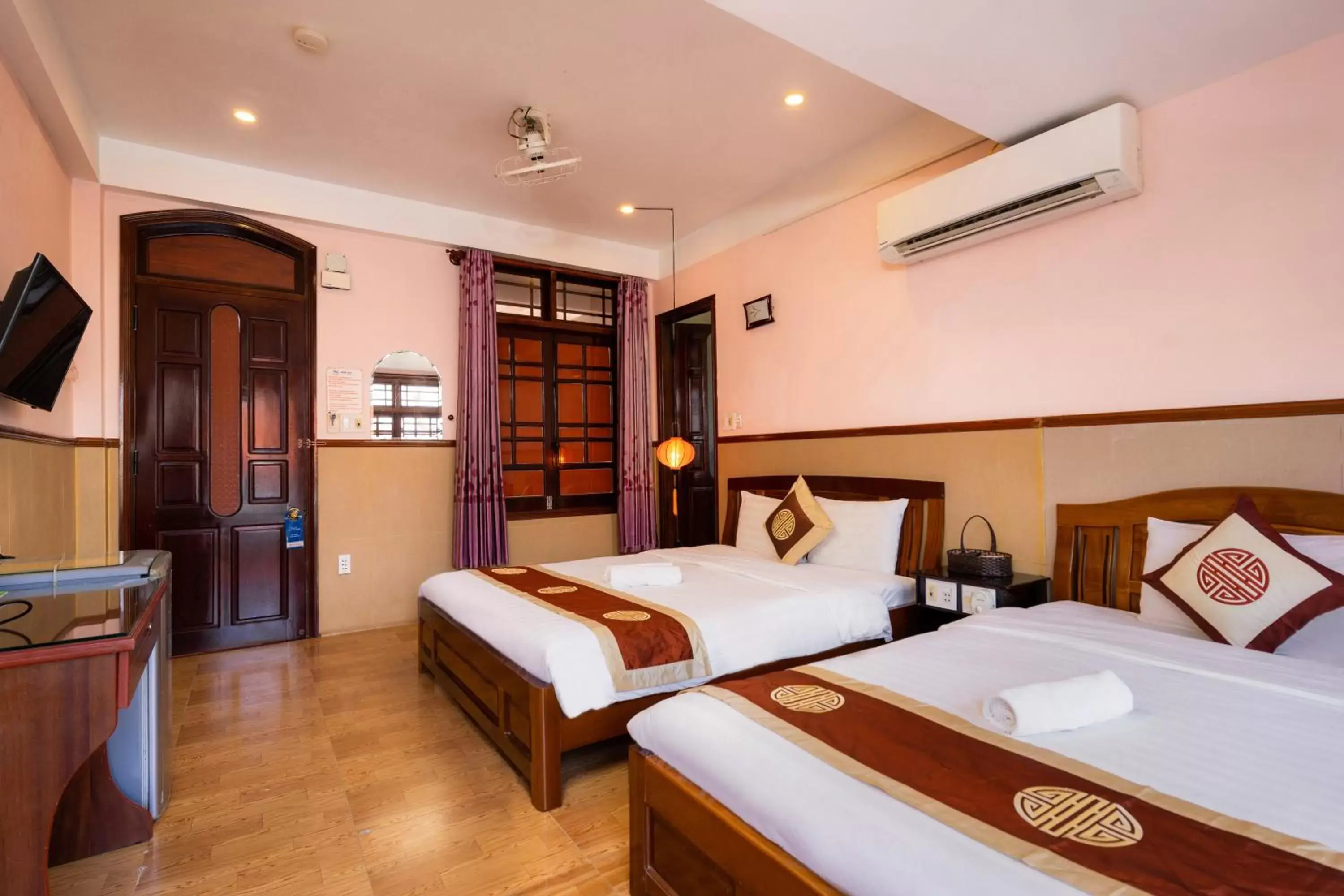 Standard Twin Room in Hoa My II Hotel Standard Twin Room in Hoa My II Hotel