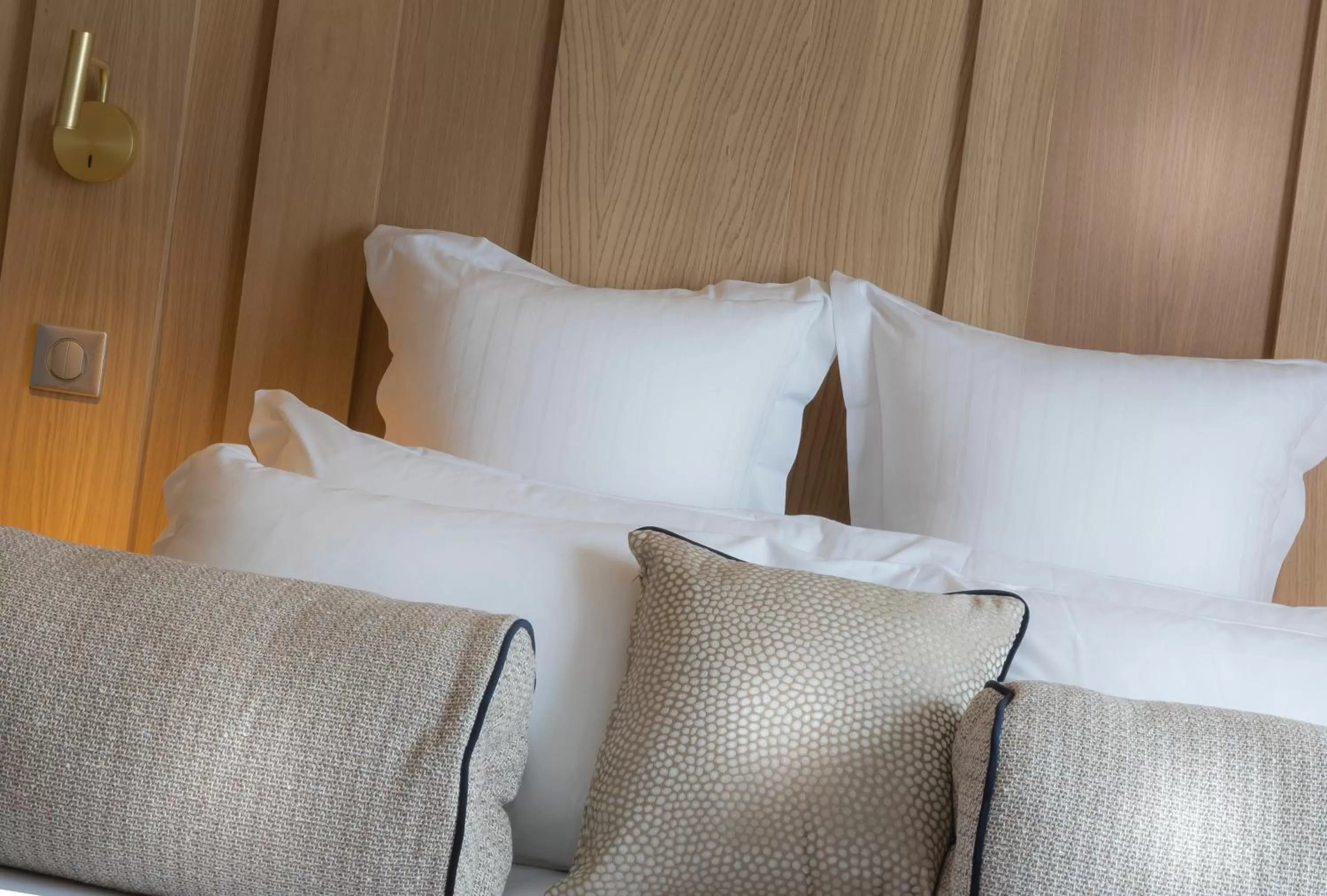 Bed in Hotel Du Cadran