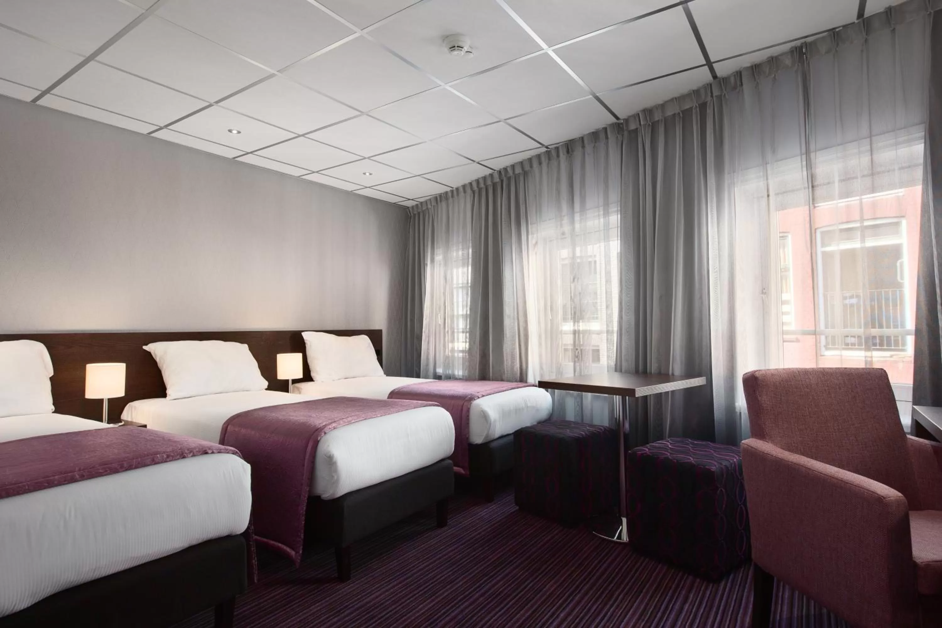 Photo of the whole room, Bed in Hotel Luxer