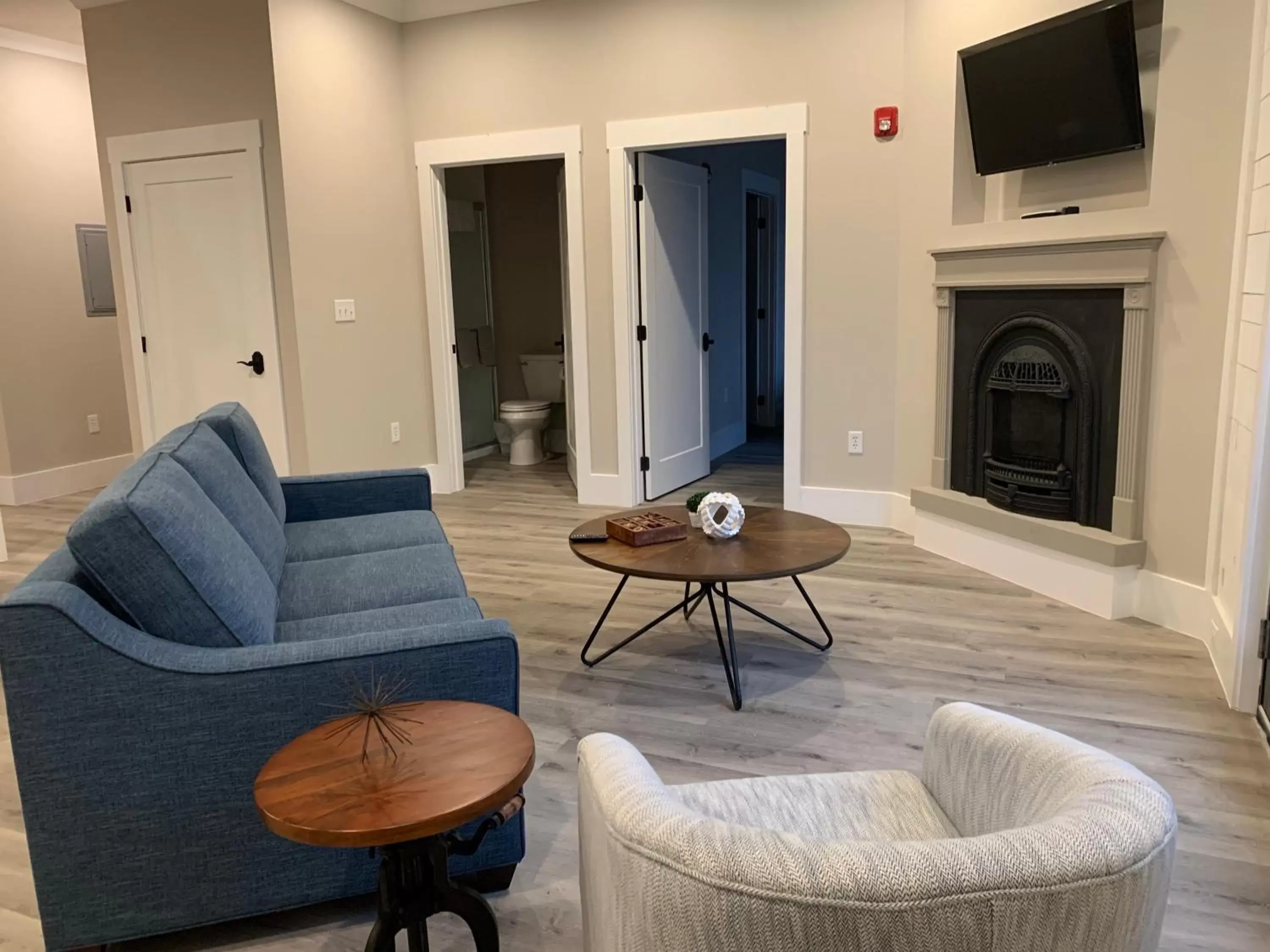 Living room, Seating Area in Central Hotel, Ascend Hotel Collection