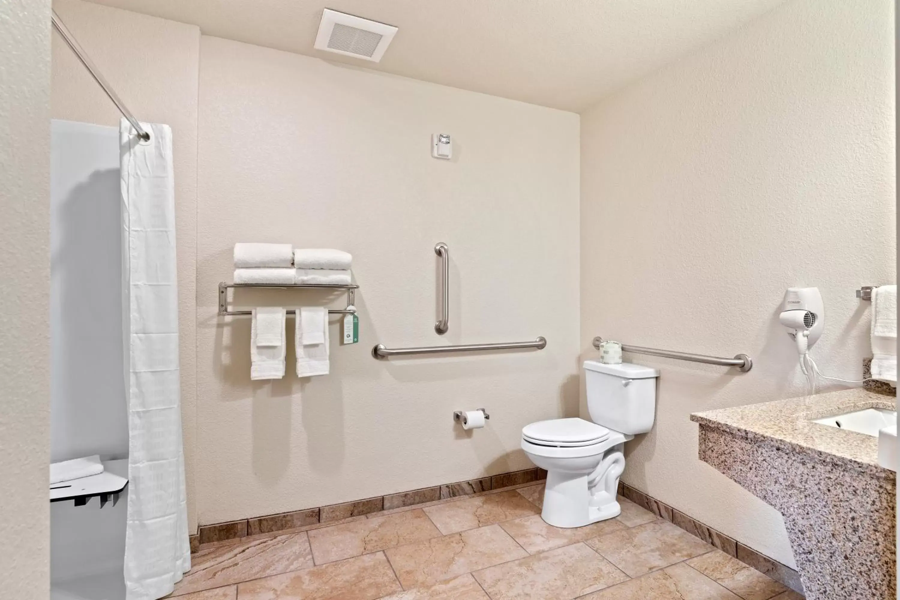 Bathroom in Cobblestone Inn & Suites - Yuma