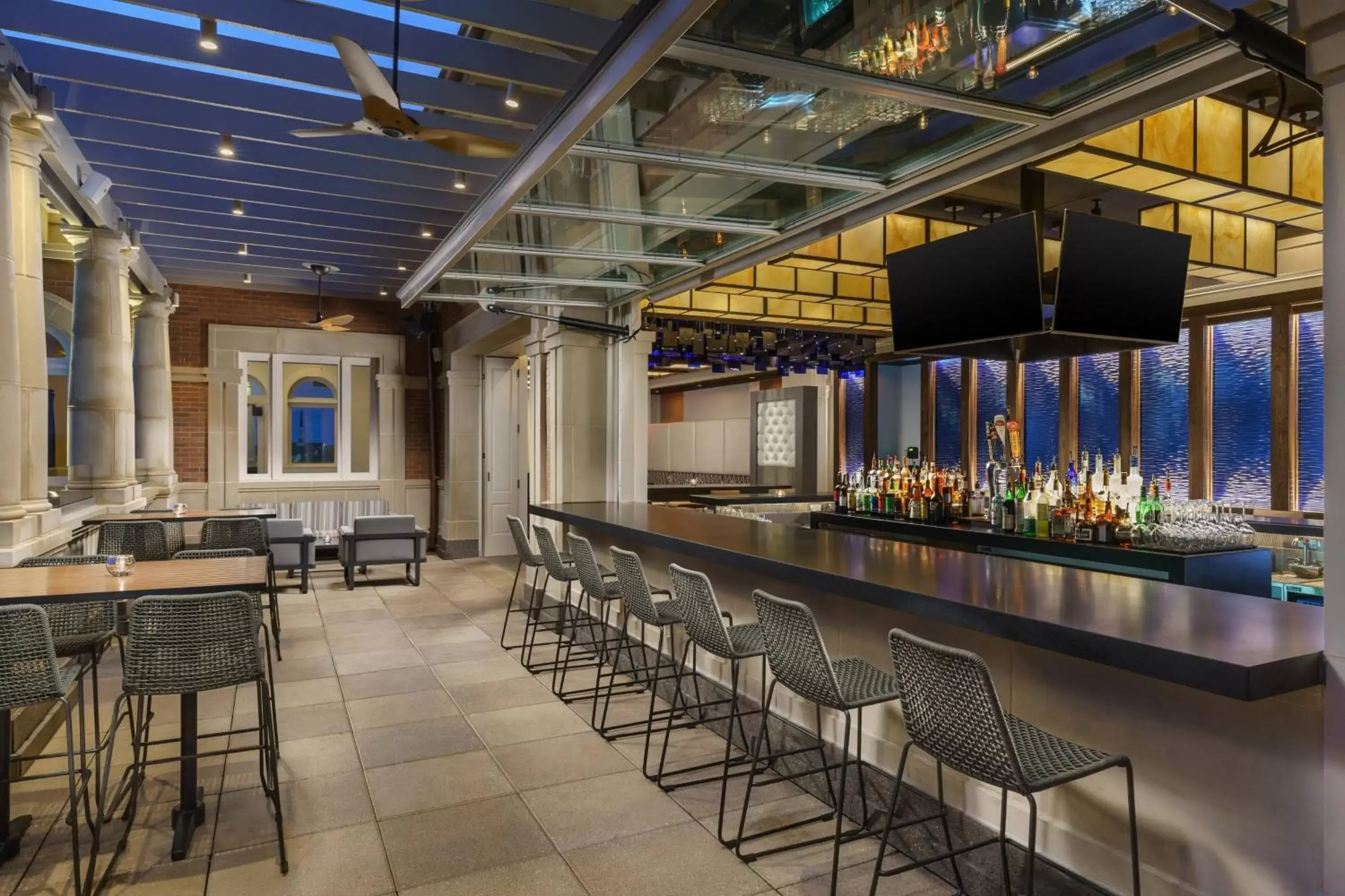 Restaurant/places to eat, Lounge/Bar in AC Hotel by Marriott Spartanburg
