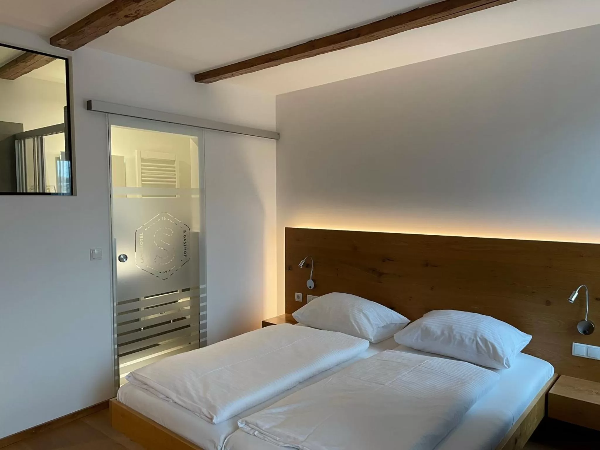 Bed in Landhotel Schlappinger-Hof