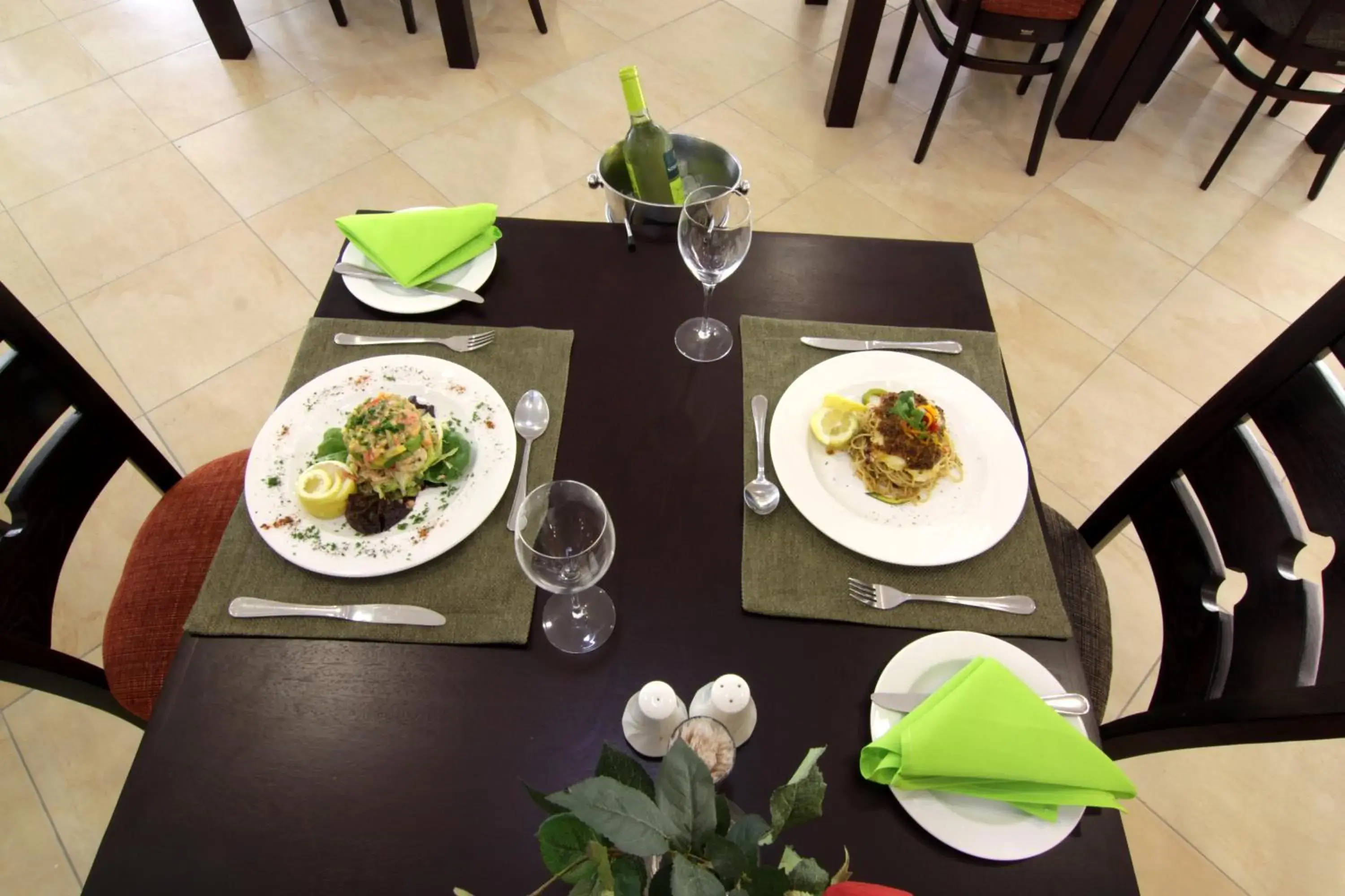 Restaurant/places to eat in Cresta Lodge Gaborone Restaurant/places to eat in Cresta Lodge Gaborone