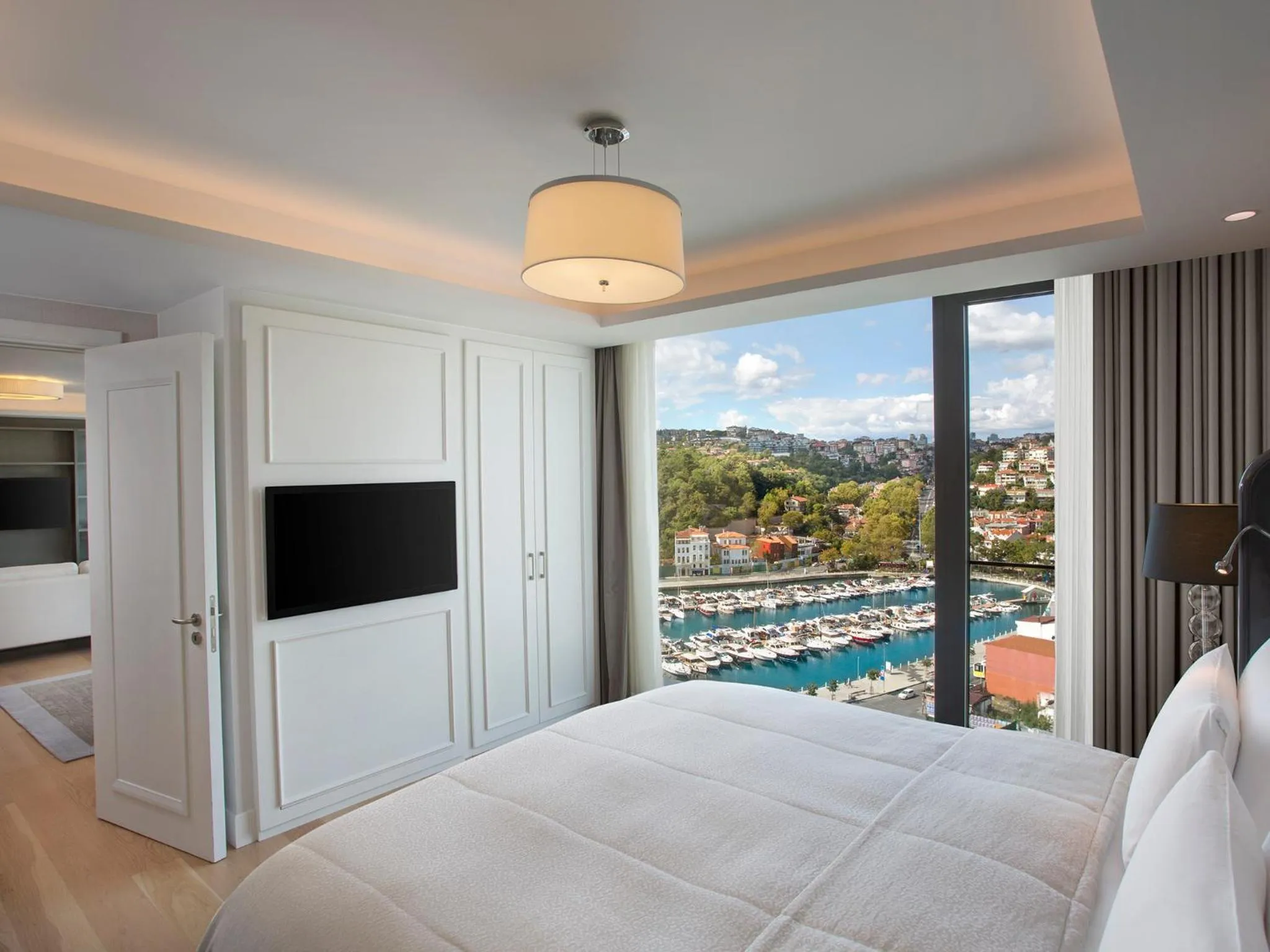Bed in The Grand Tarabya Managed by Accor