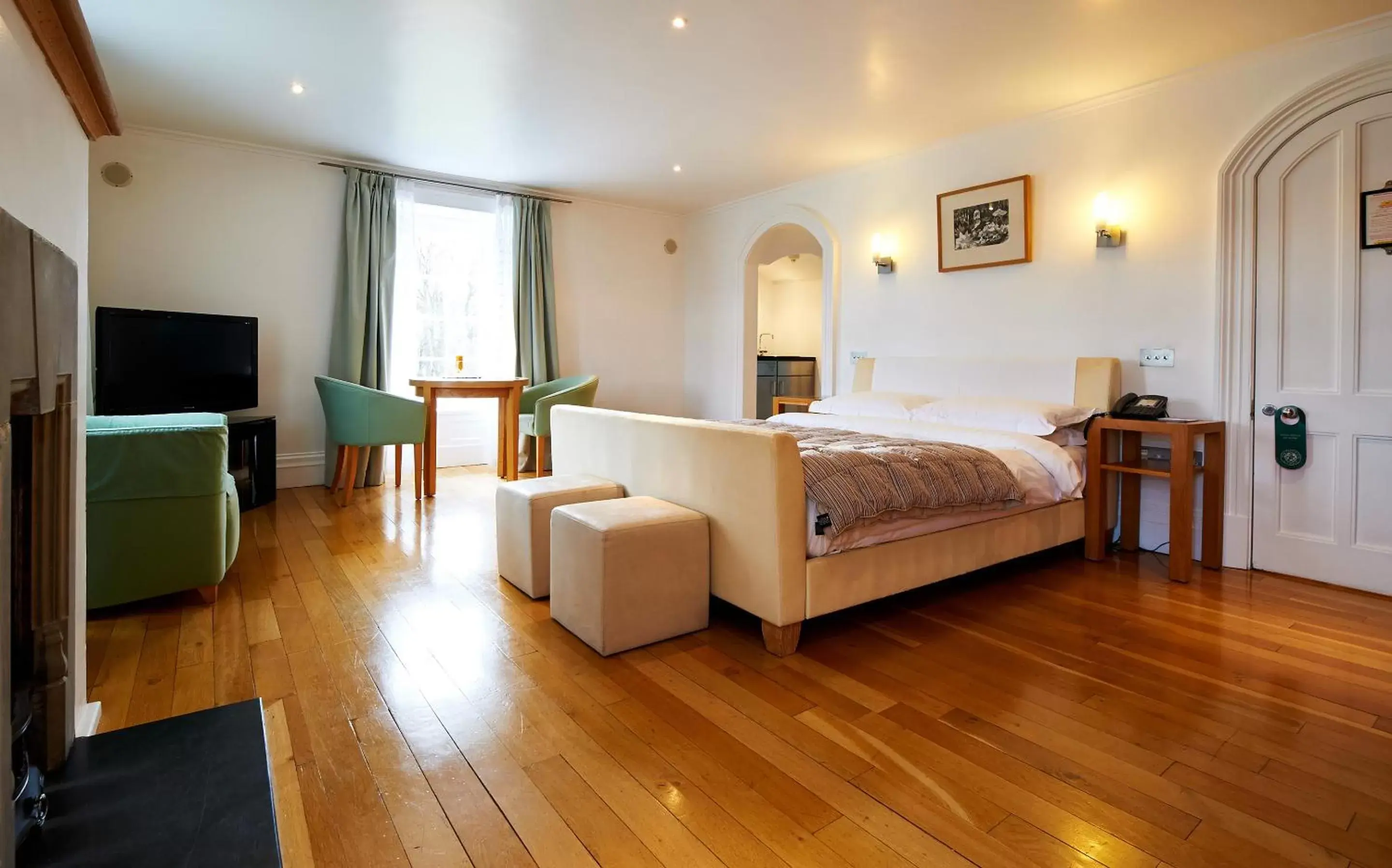 Bed in Portmeirion Village & Castell Deudraeth