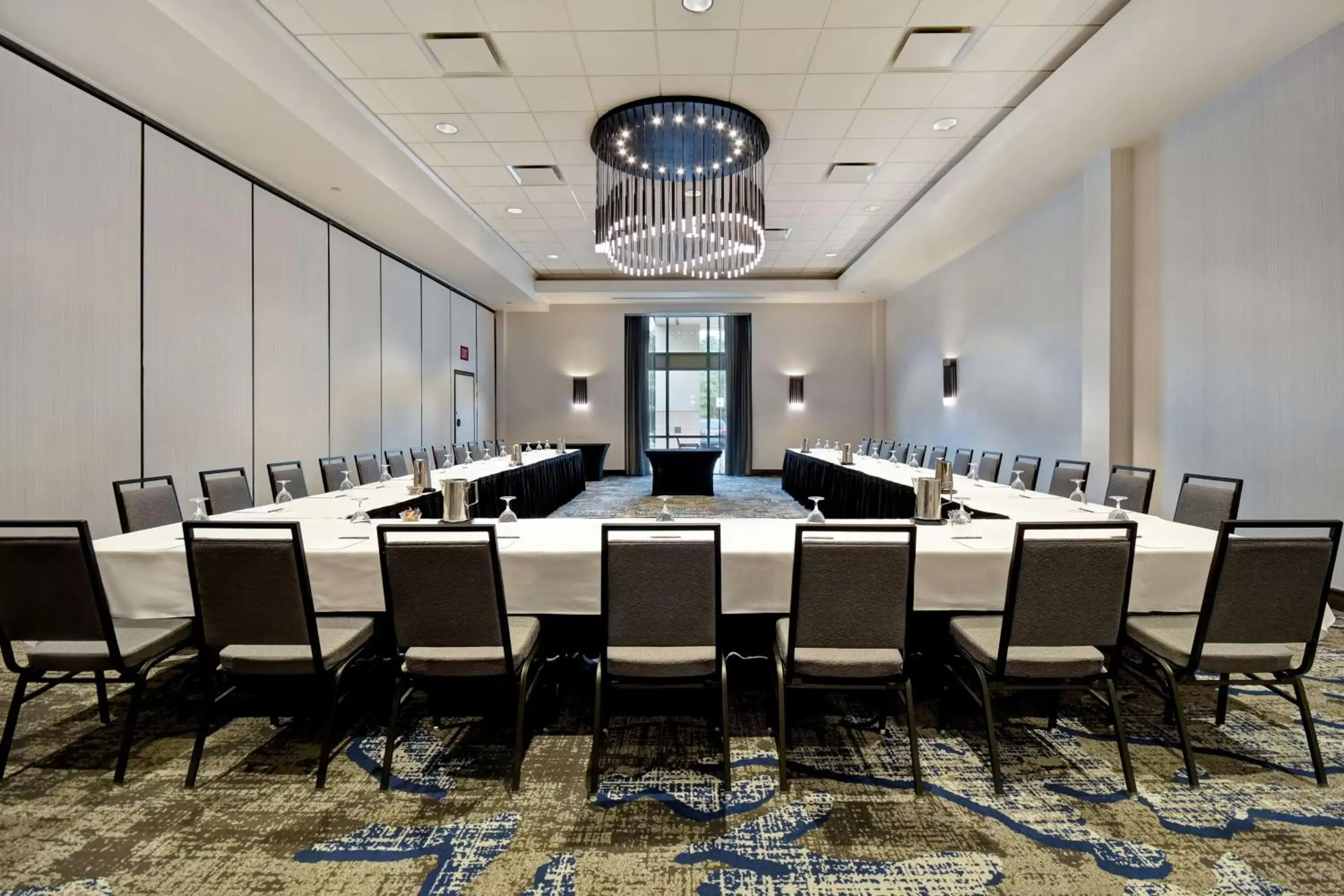 Meeting/conference room in Embassy Suites by Hilton Raleigh Durham Research Triangle