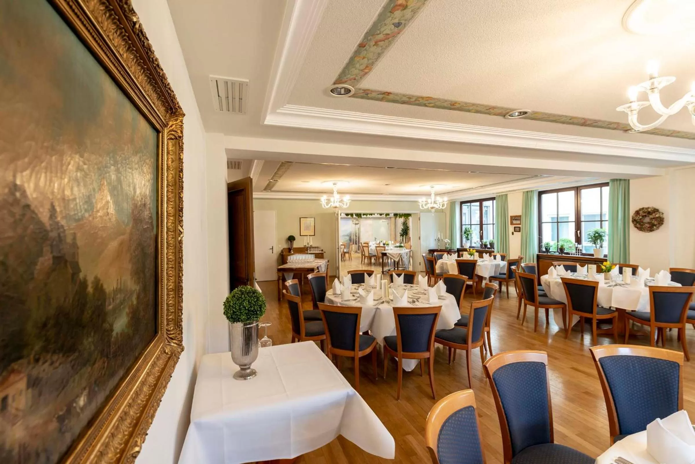 Restaurant/places to eat in Hotel Gasthof Krone