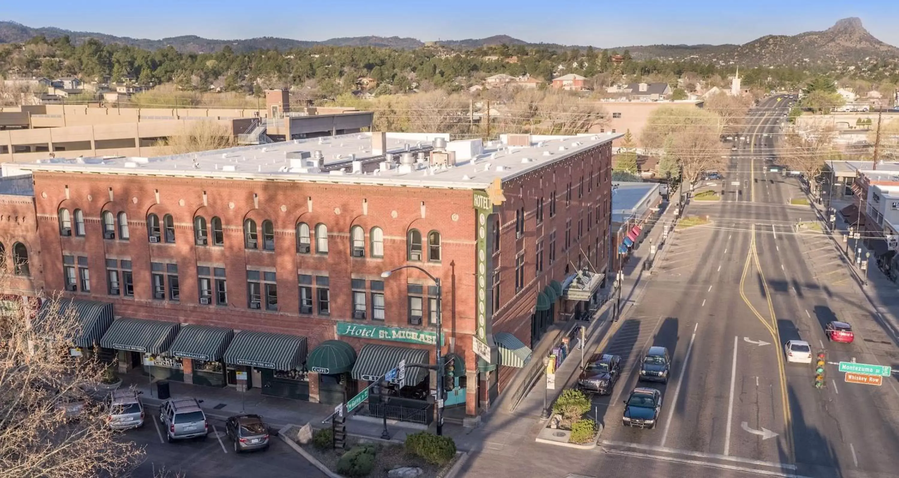 Property building, Bird's-eye View in Hotel St. Michael